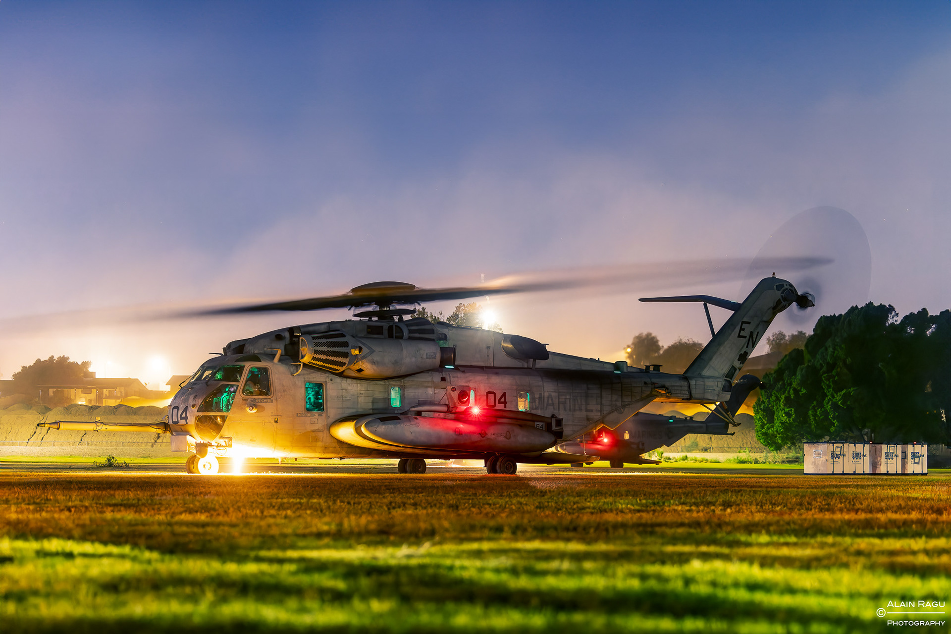 Sikorsky CH-53E Super Stallion - US Marine Corps - HMH-464 "Condors"