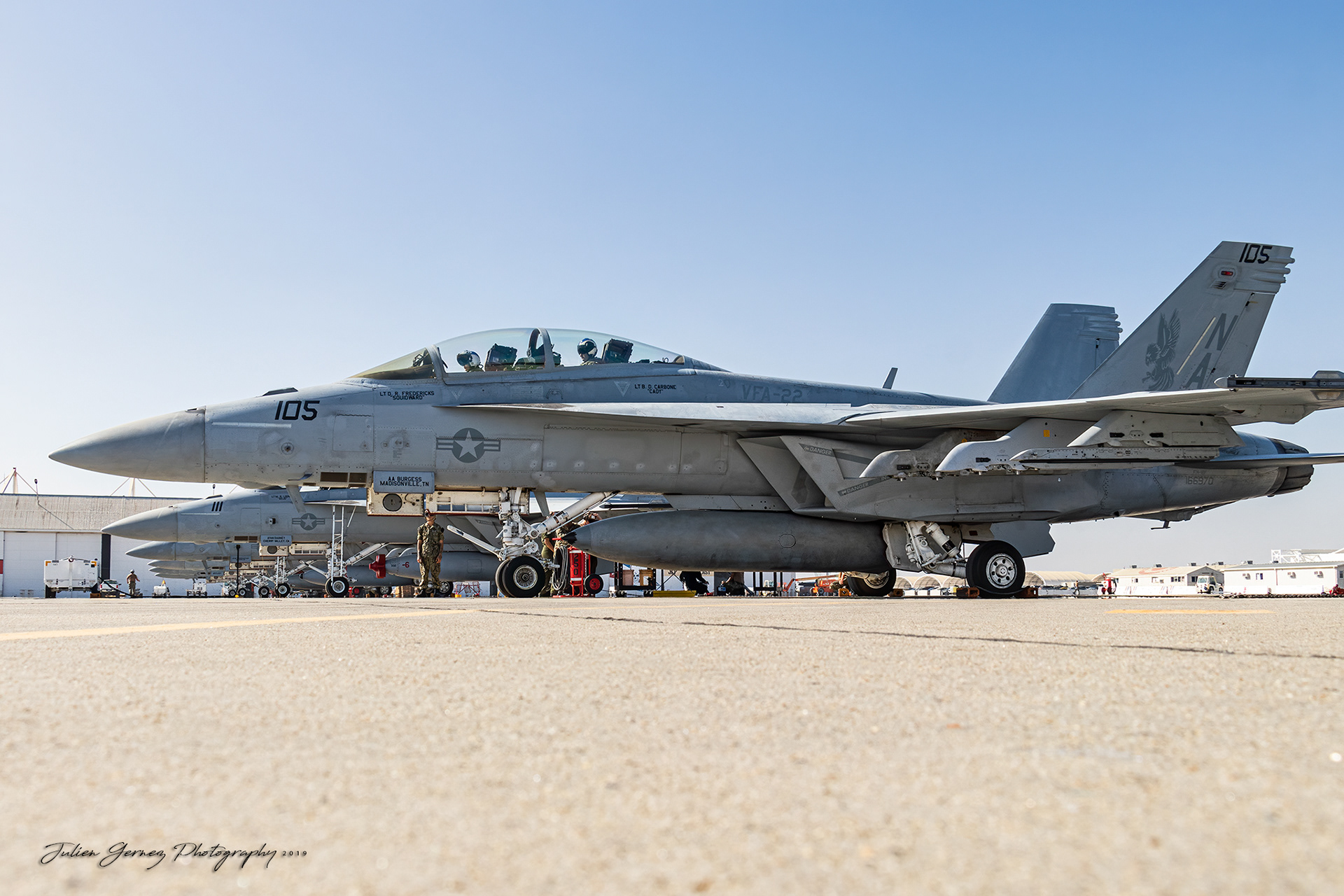 Boeing F/A-18F Super Hornet - US Navy - VFA-22 "Fighting Redcocks"