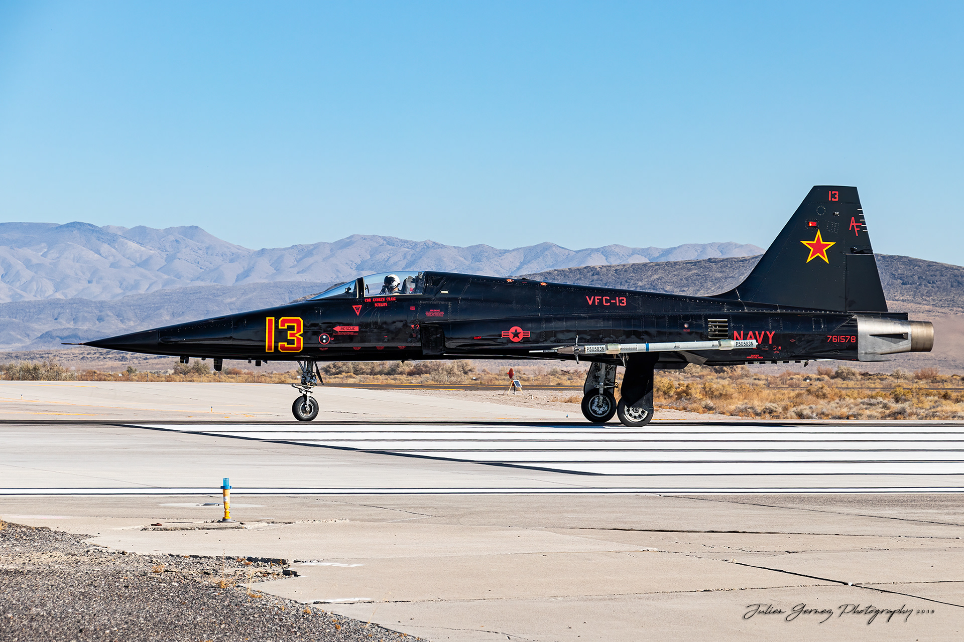 Northrop F-5N Tiger II - US Navy - VFC-13 "Saints"