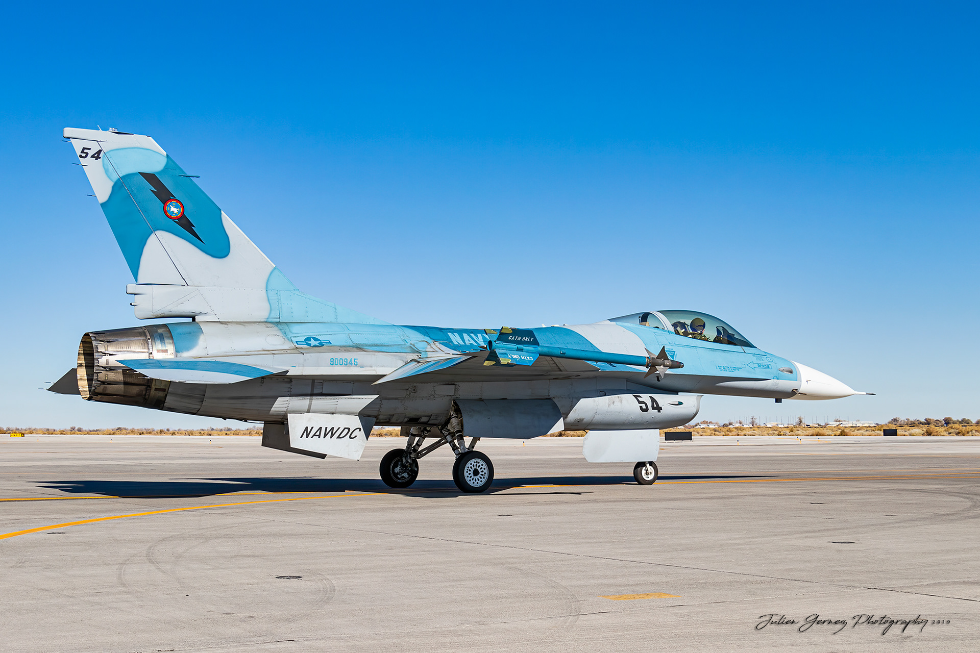 General Dynamics F-16A Fighting Falcon - US Navy - NAWDC