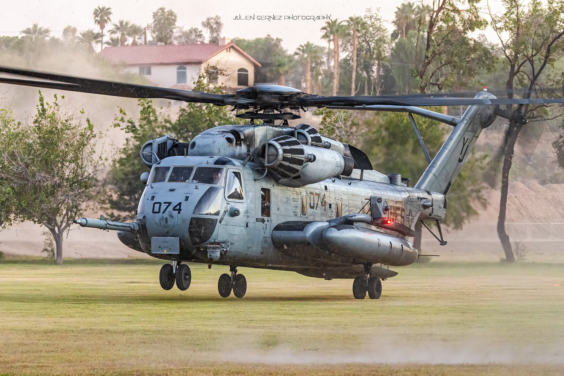 Sikorsky CH-53E Super Stallion - US Marine Corps - HMH-465 "Warhorses"