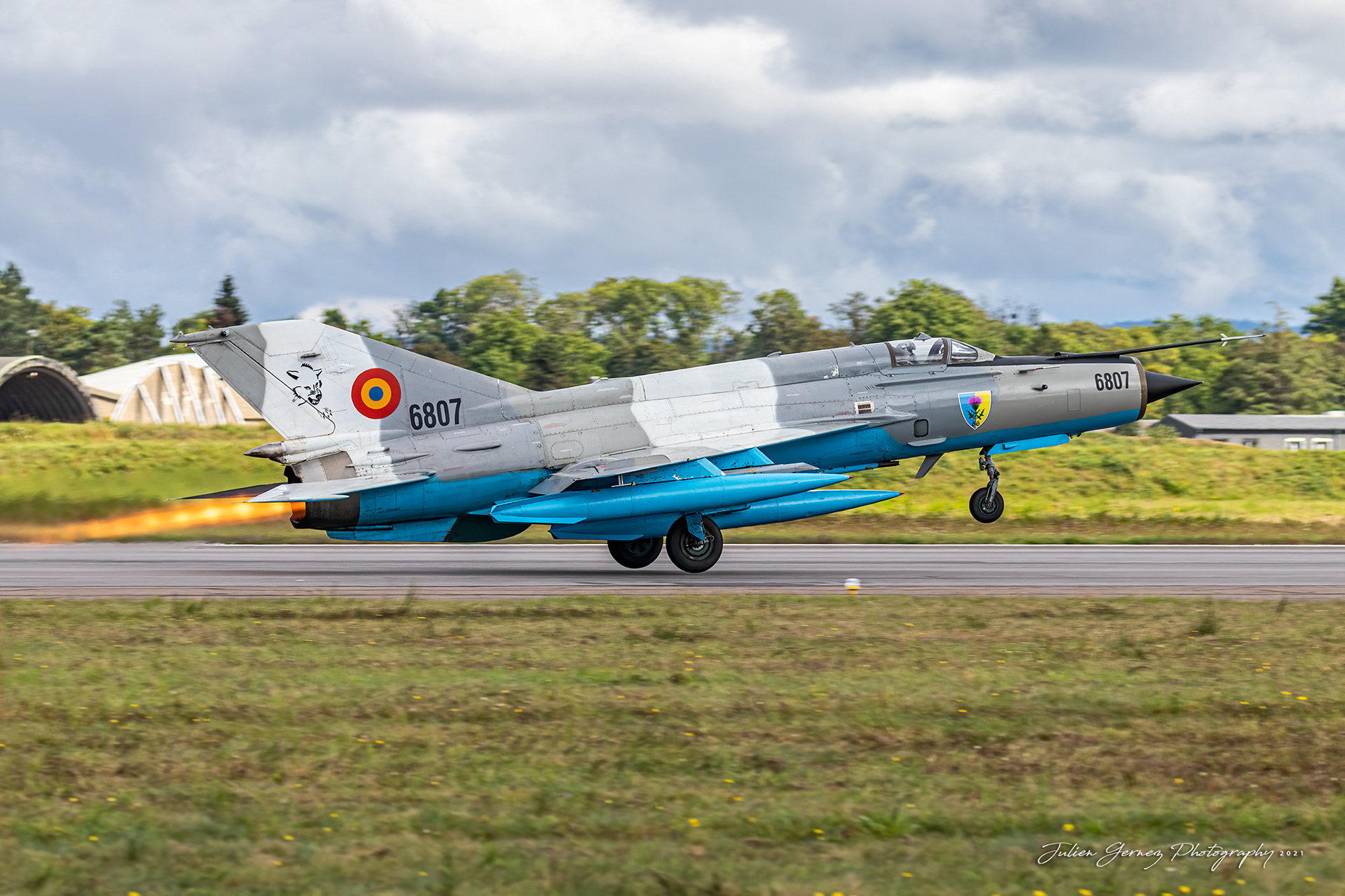Mikoyan-Gurevich MiG-21 Lancer-C - Romanian Air Force - Escadrila 861