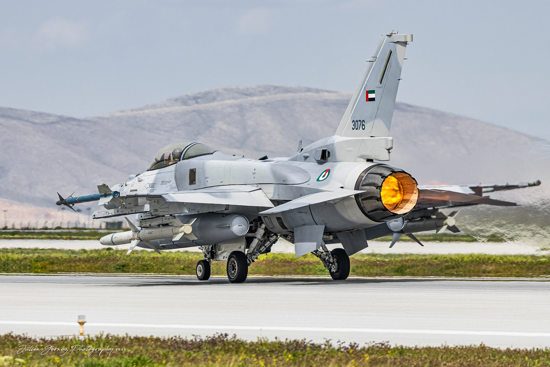 Lockheed Martin F-16E Desert Falcon - United Arab Emirates Air Force - Shaheen Squadron