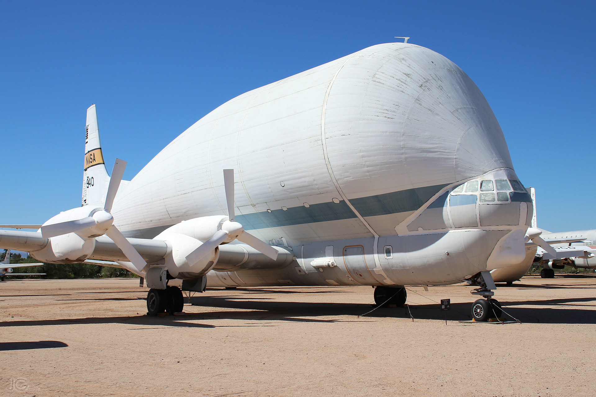 Aero Spaceline 377 Super Guppy