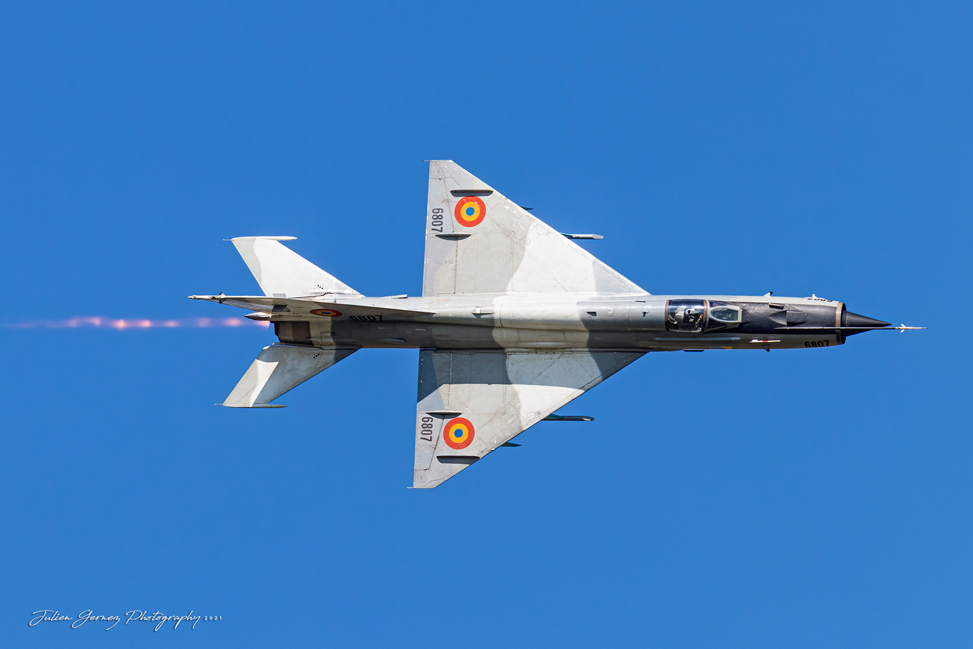 Mikoyan-Gurevich MiG-21 Lancer-C - Romanian Air Force - Escadrila 861
