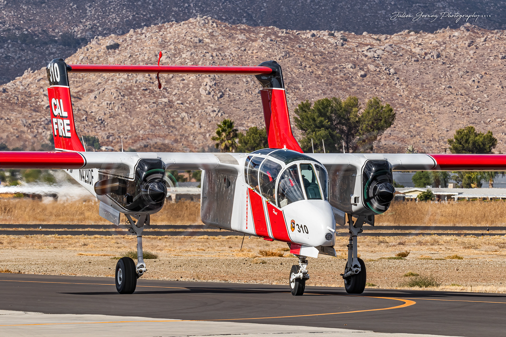 North American Rockwell OV-10A Bronco - Cal Fire