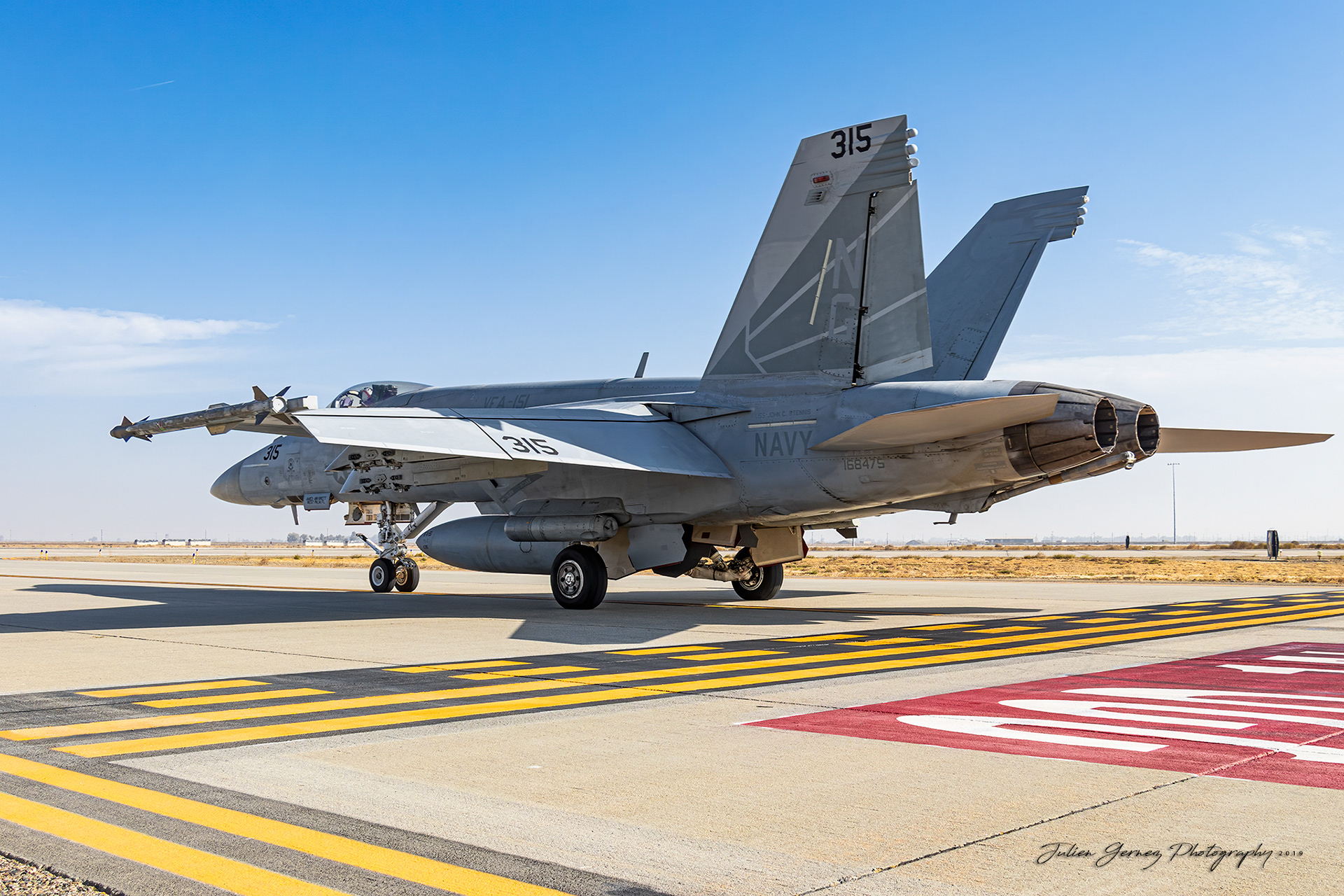 Boeing F/A-18E Super Hornet - US Navy - VFA-151 "Vigilantes"