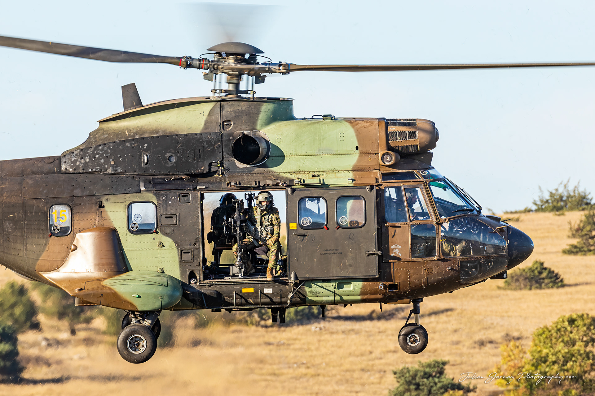 Aérospatiale AS-332B1 Super Puma - Spanish Army - BTRANS