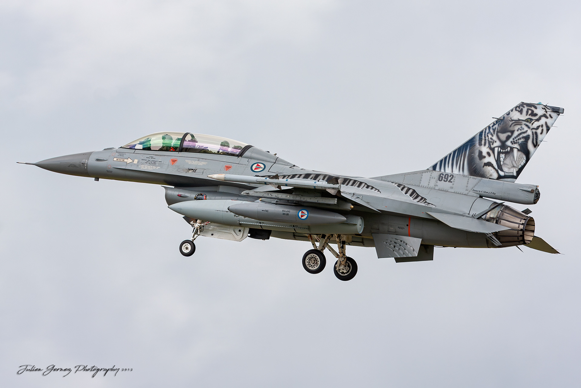 General Dynamics F-16BM Fighting Falcon - Norwegian Air Force - 338Skv