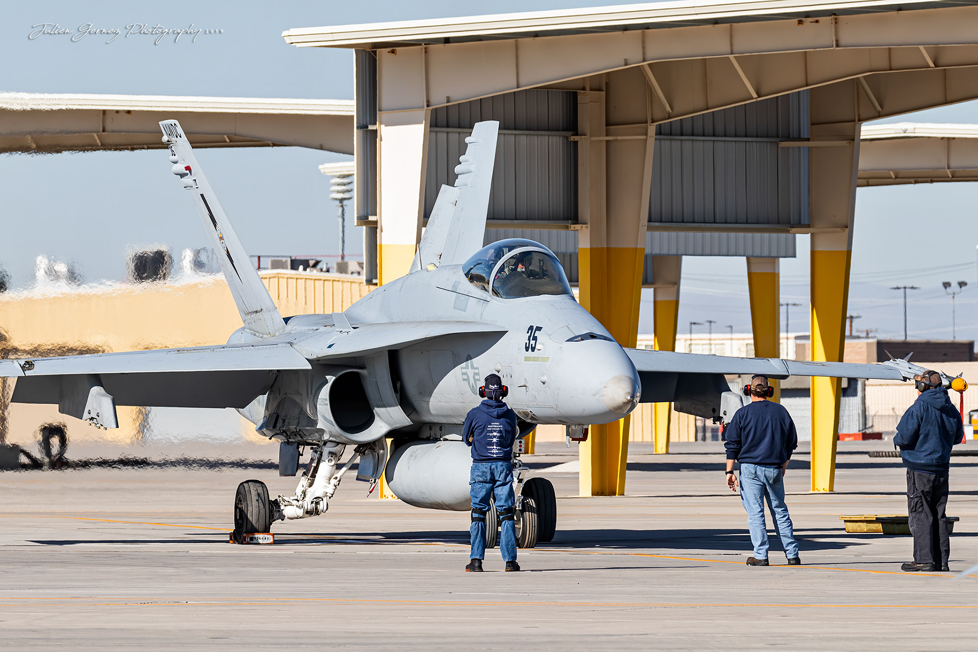 Mc Donnell Douglas F/A-18C Hornet - US Navy - NAWDC