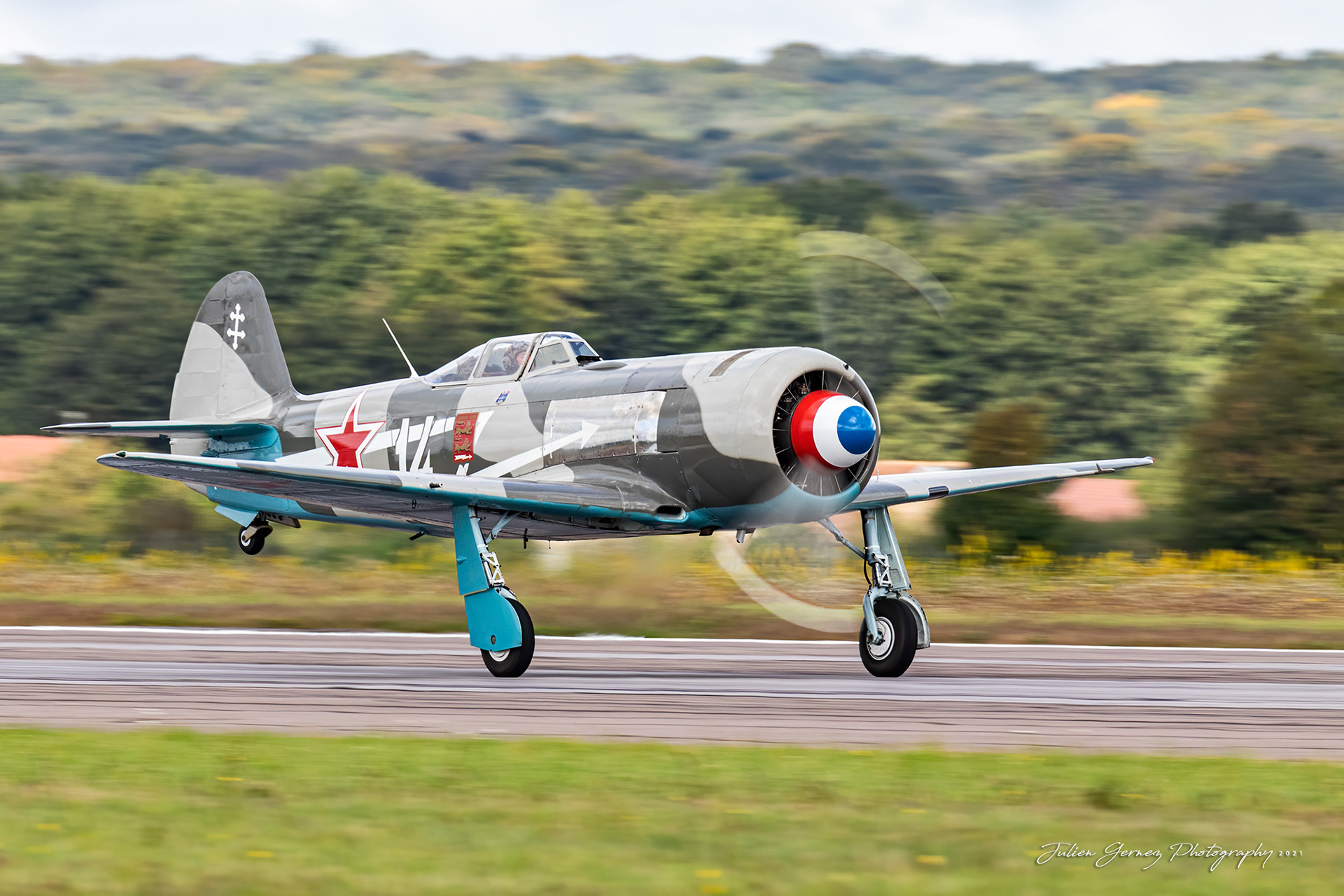 Let C-11 (Yakovlev Yak-11)