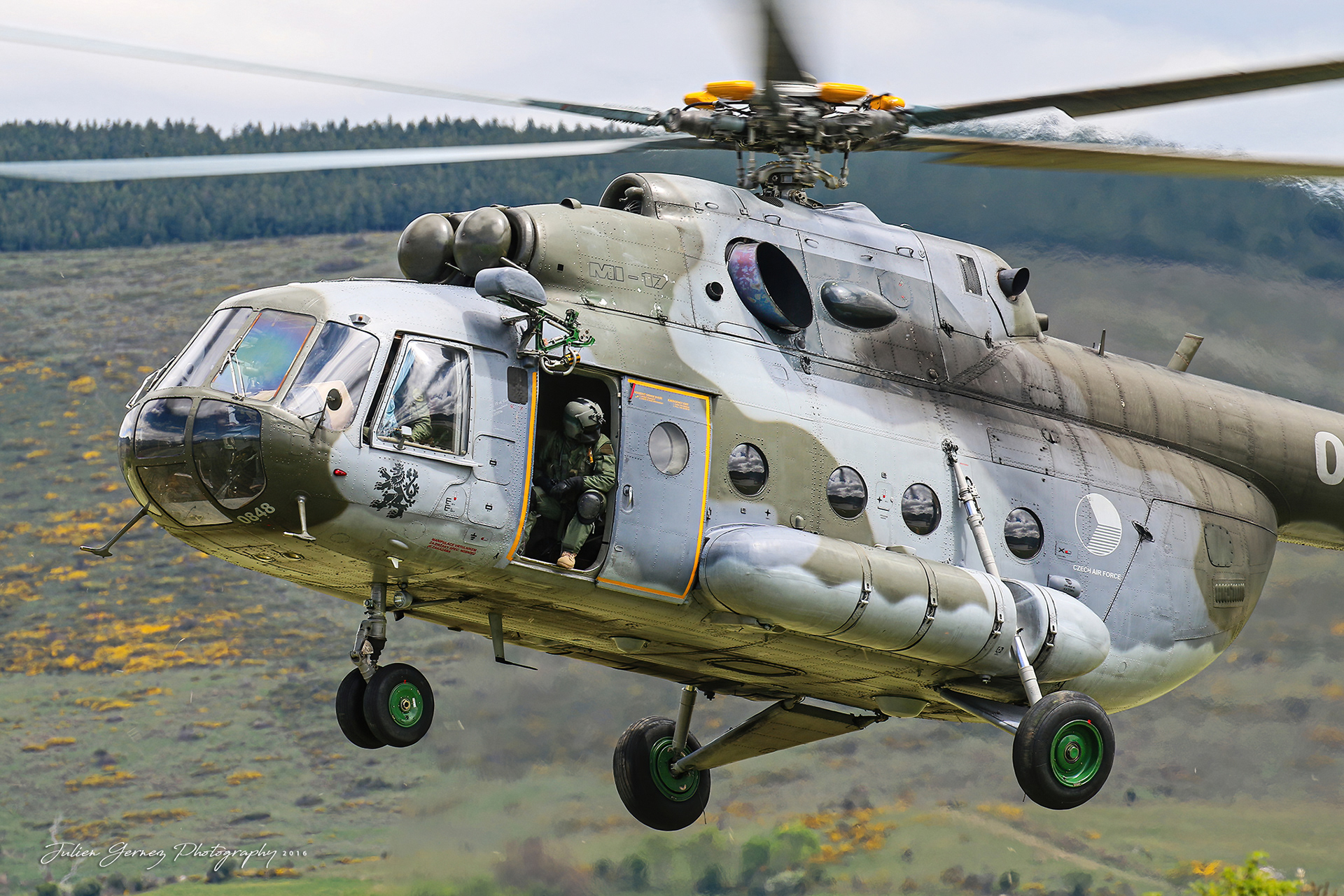 Mil Mi-17 Hip - Czech Air Force - 24.zdl