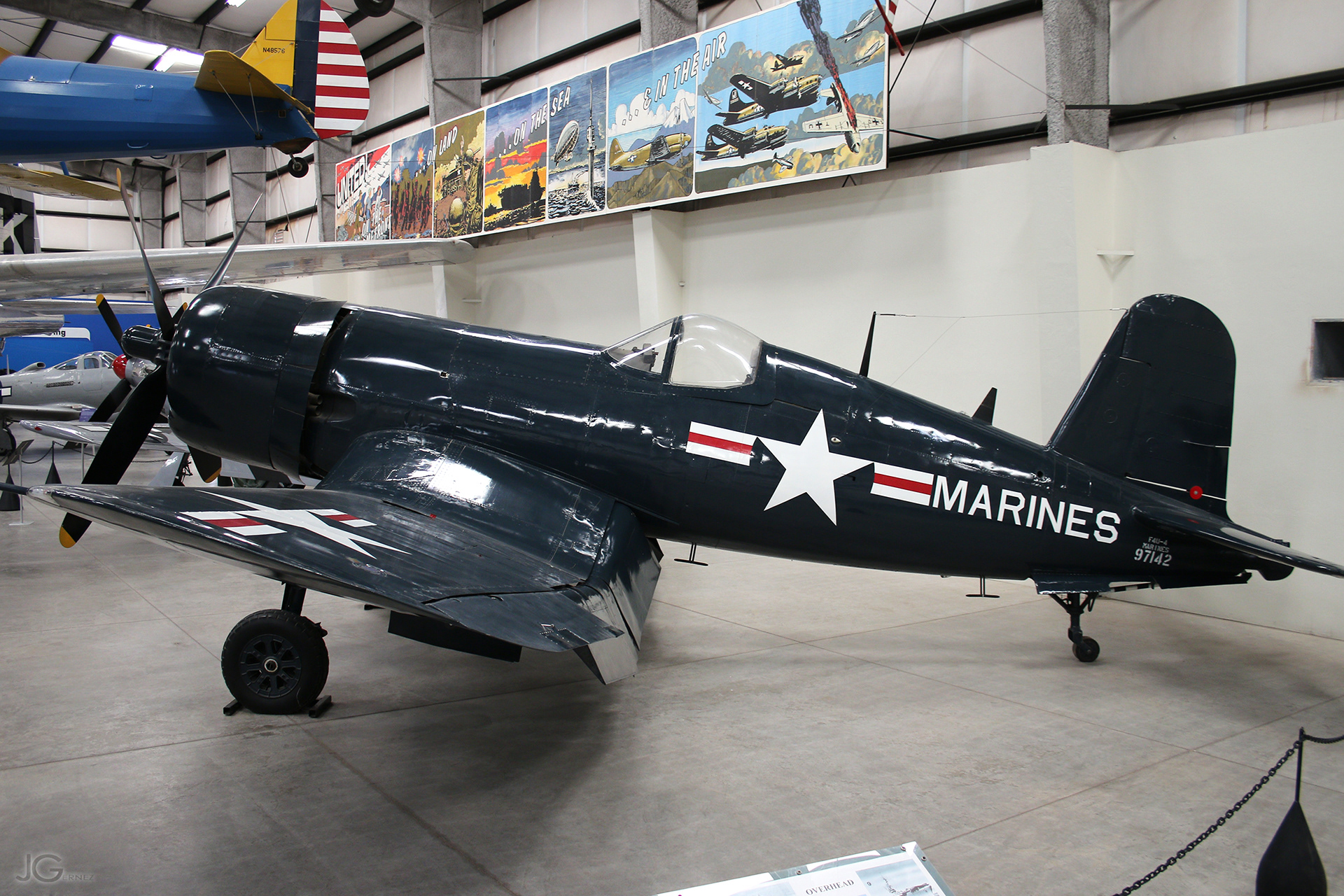 Vought F4U-4 Corsair