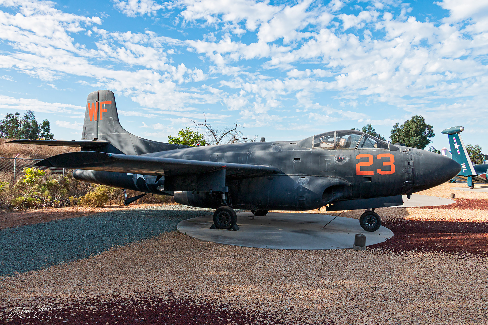 Douglas EF-10B Skyknight (F3D-2Q)