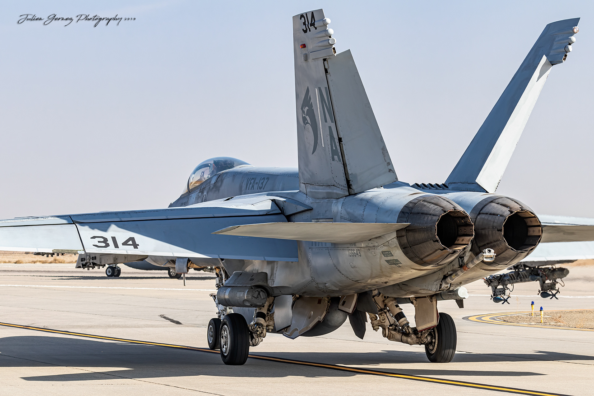 Boeing F/A-18E Super Hornet - US Navy - VFA-137 "Kestrels"