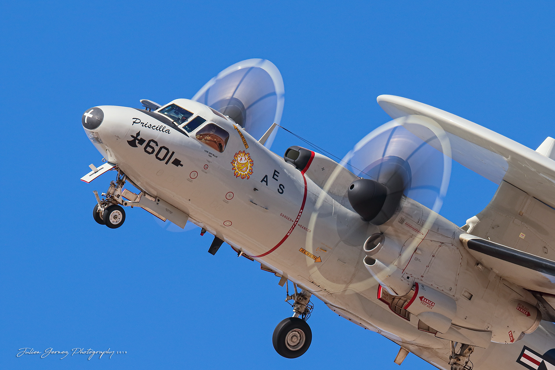 Grumman E-2C Hawkeye - US Navy - VAW-116 "Sun Kings"