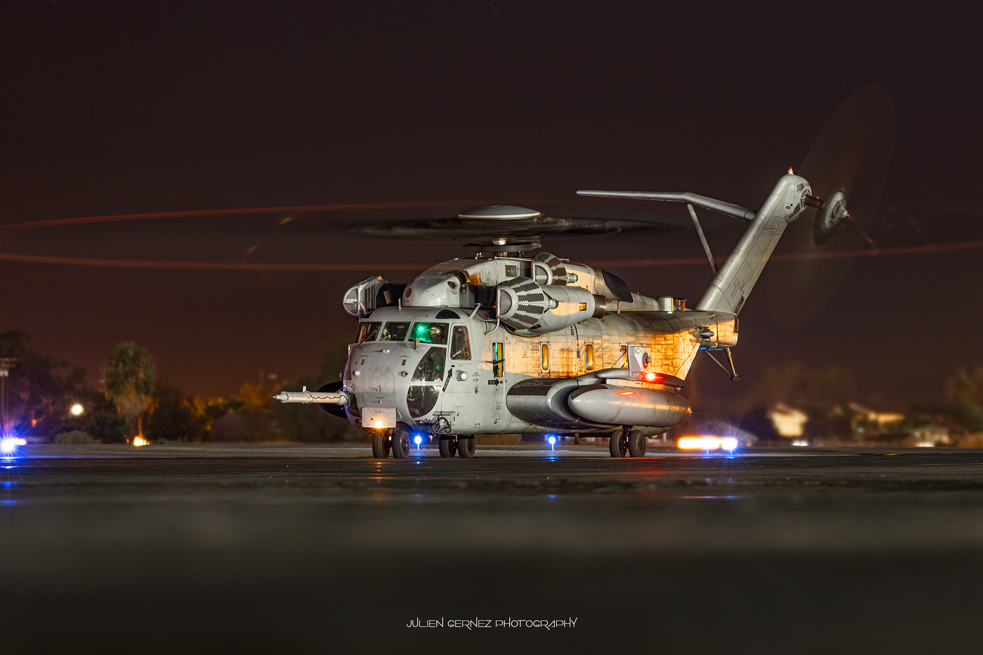Sikorsky CH-53E Super Stallion- US Marine Corps - HMH-361 "Flying Tigers"