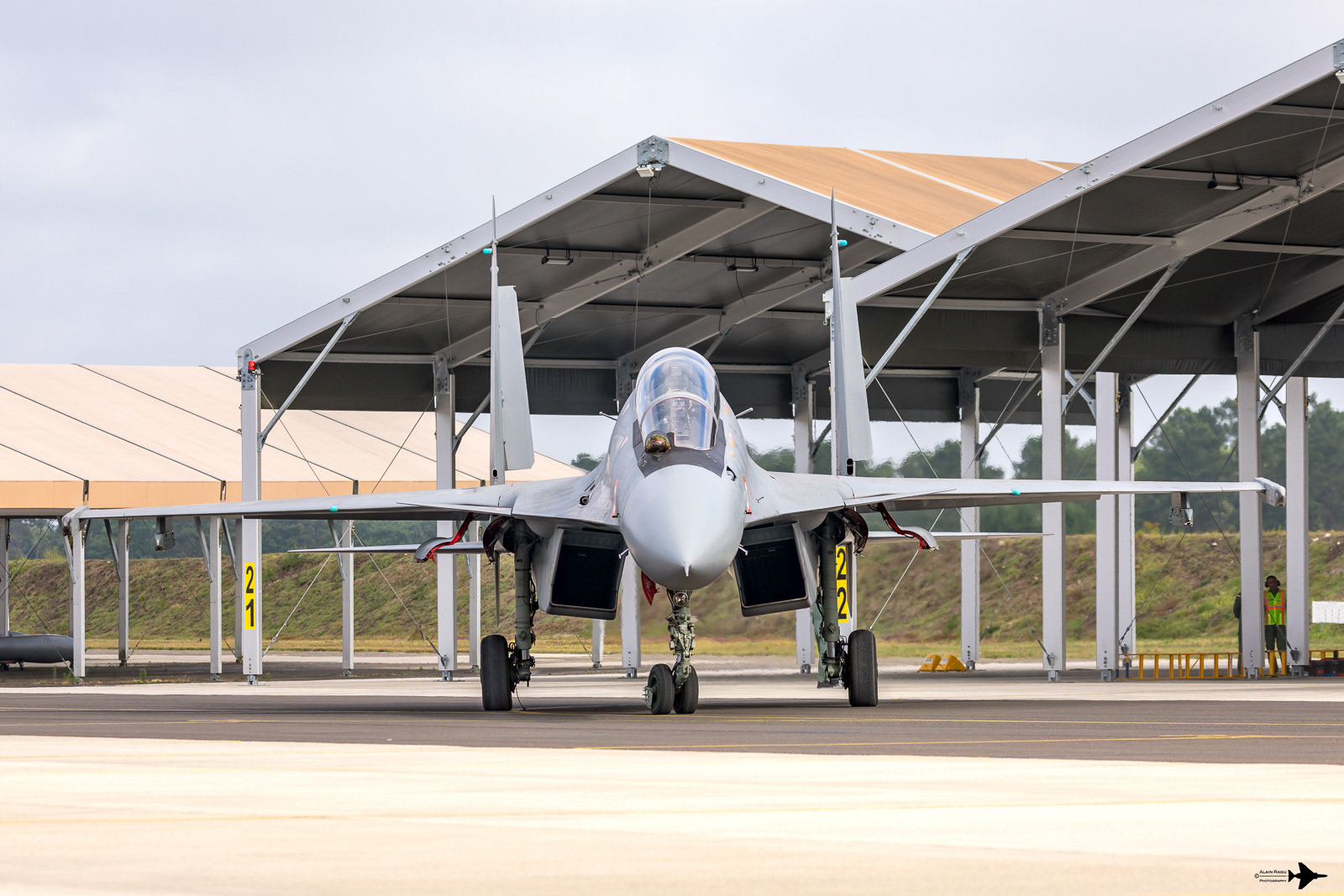 Sukhoi Su-30MKI - Indian Air Force - 15 Wing / 24 Sqn "Hunting Hawks"