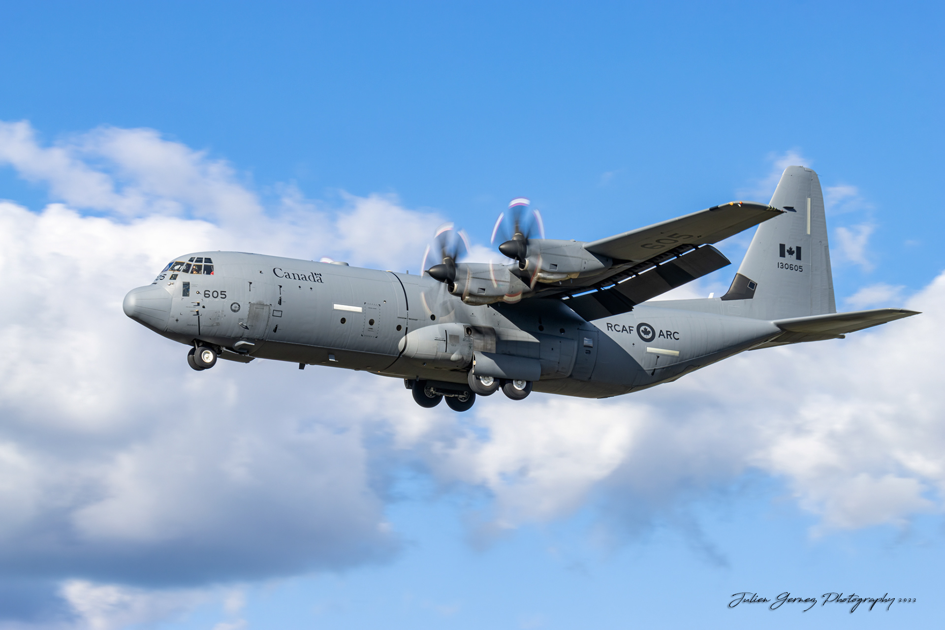 Lockheed CC-130J Hercules - Canadian Air Force - 8 Wing