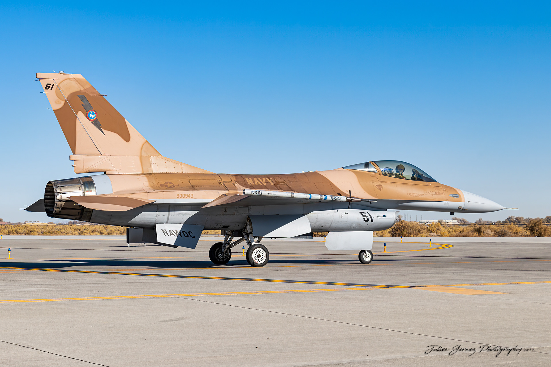 General Dynamics F-16A Fighting Falcon - US Navy - NAWDC