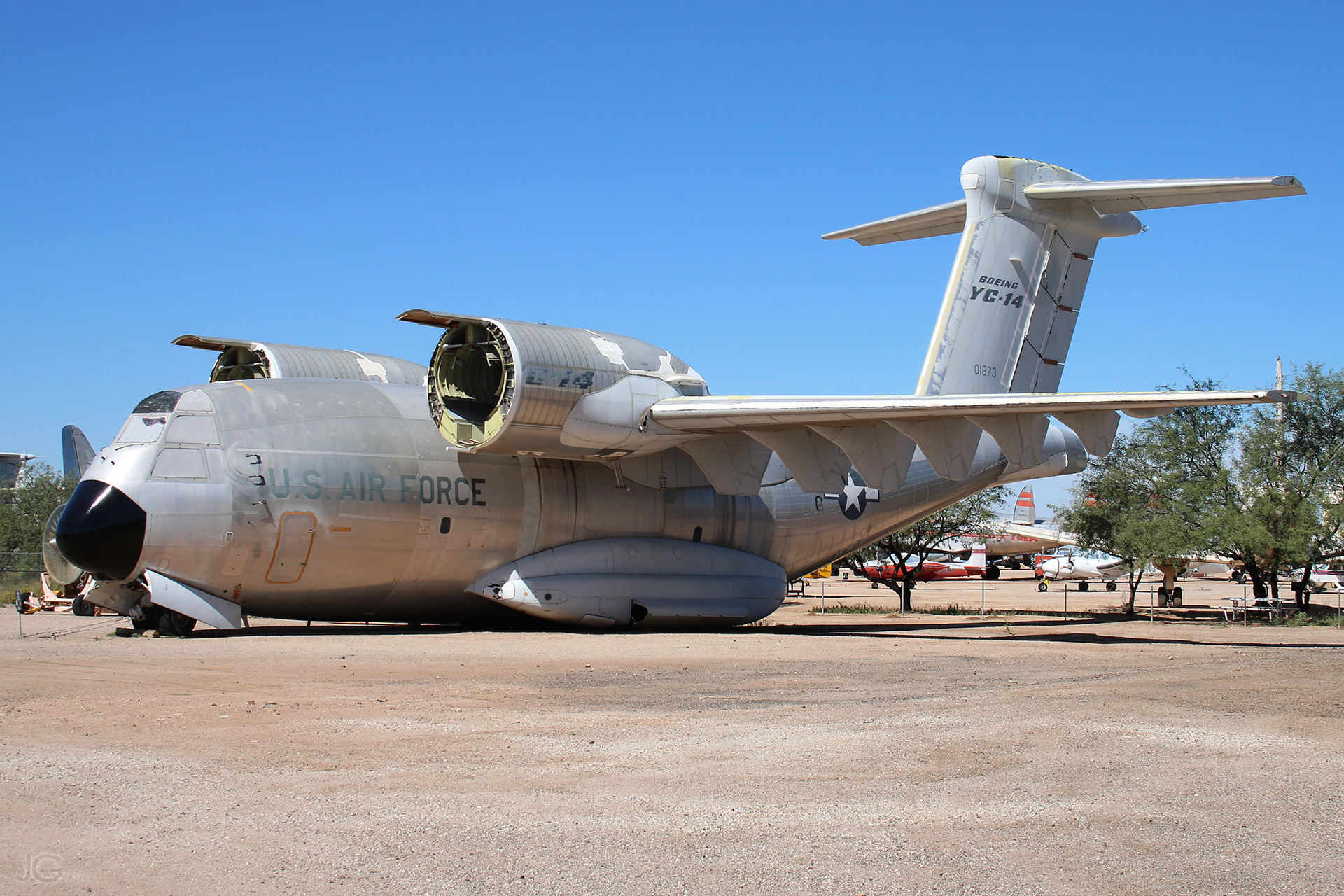 Boeing YC-14