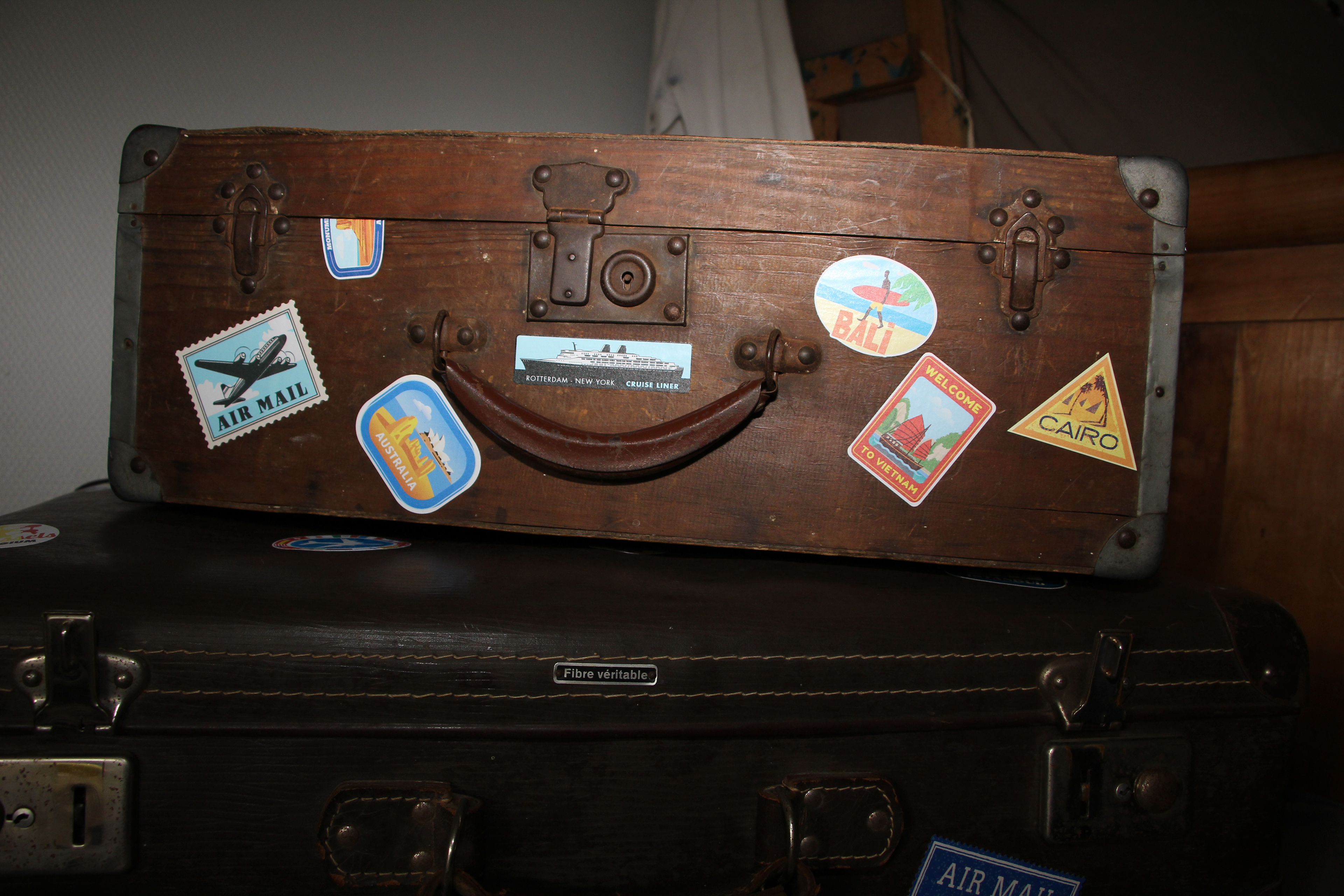 VALISES ANCIENNES LOCATION UNITÉ 5 EUROS DUO 10 EUROS