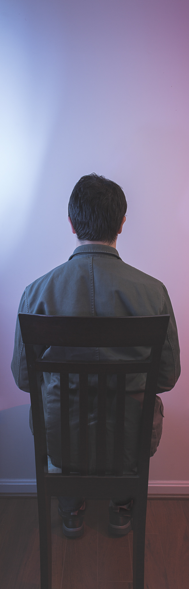 R10: Seated Portrait
