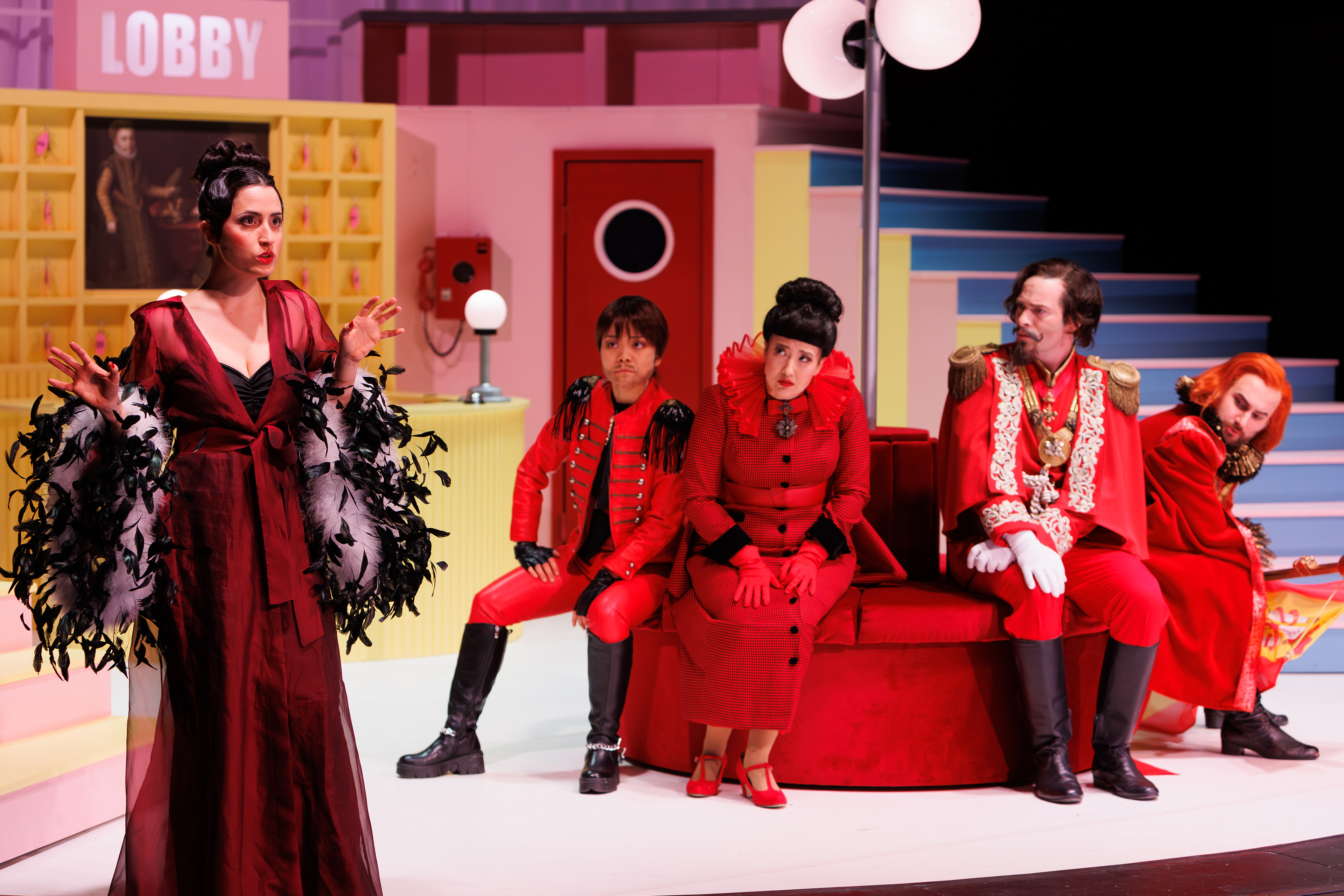 MÄRCHEN IM GRAND HOTEL