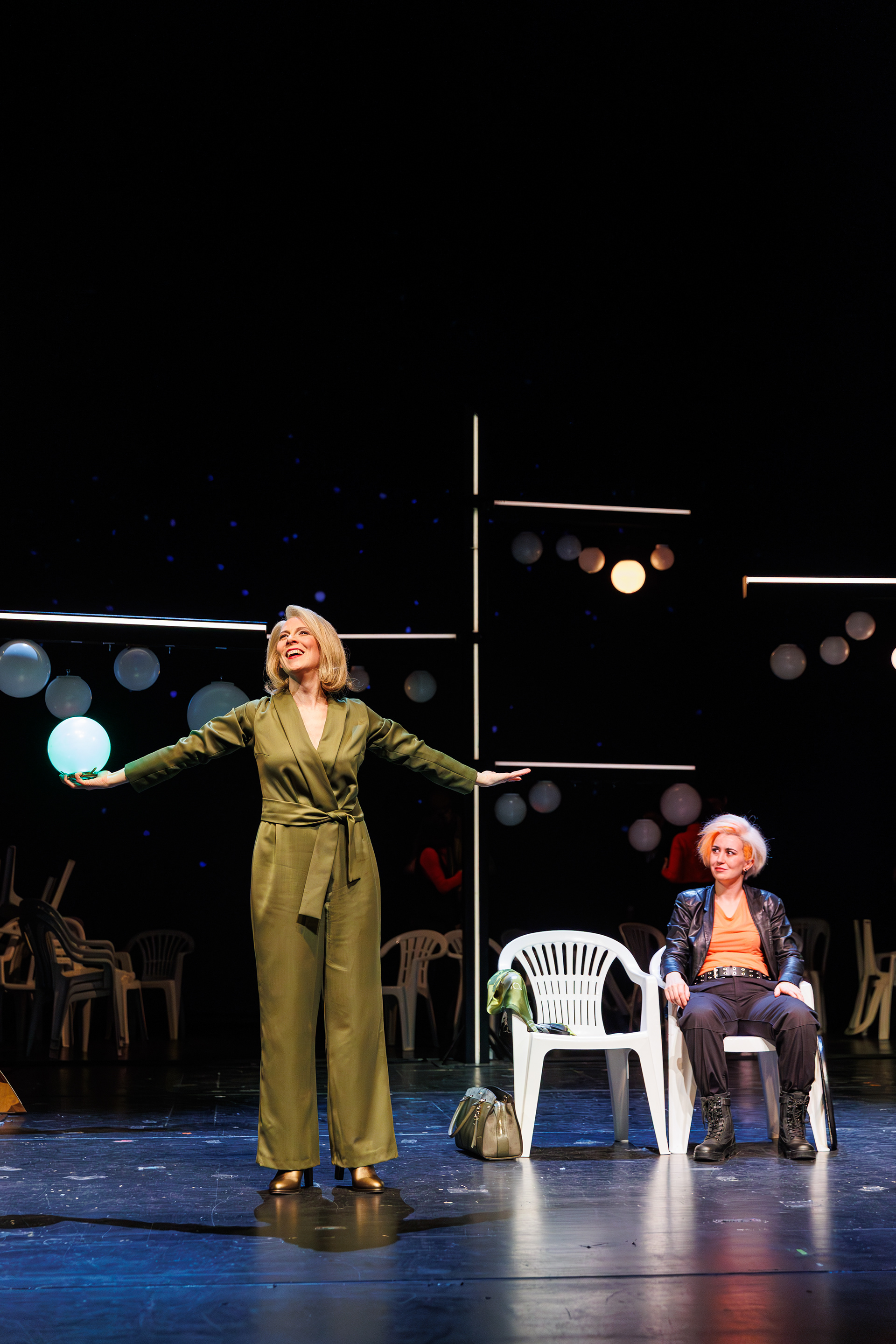 IM MENSCHEN MUSS ALLES HERRLICH SEIN