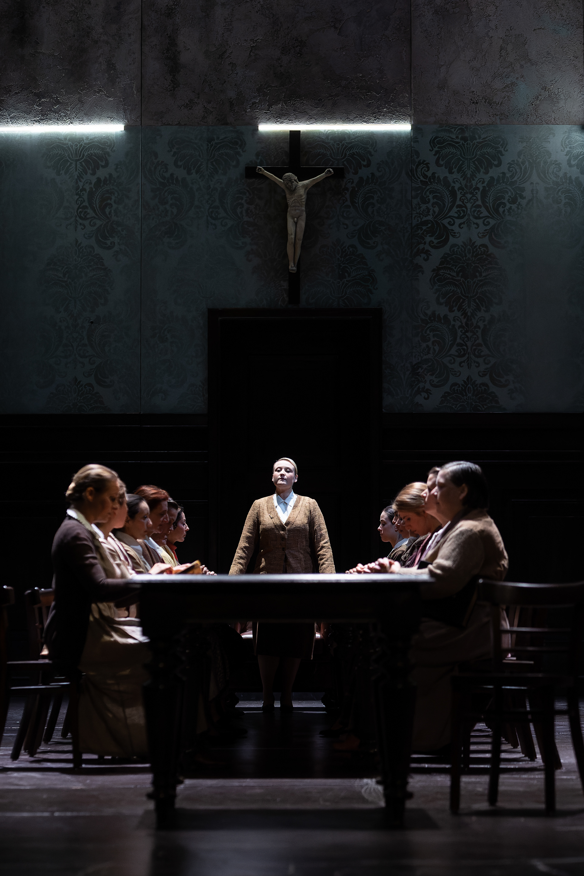 DIALOGUES DES CARMELITES