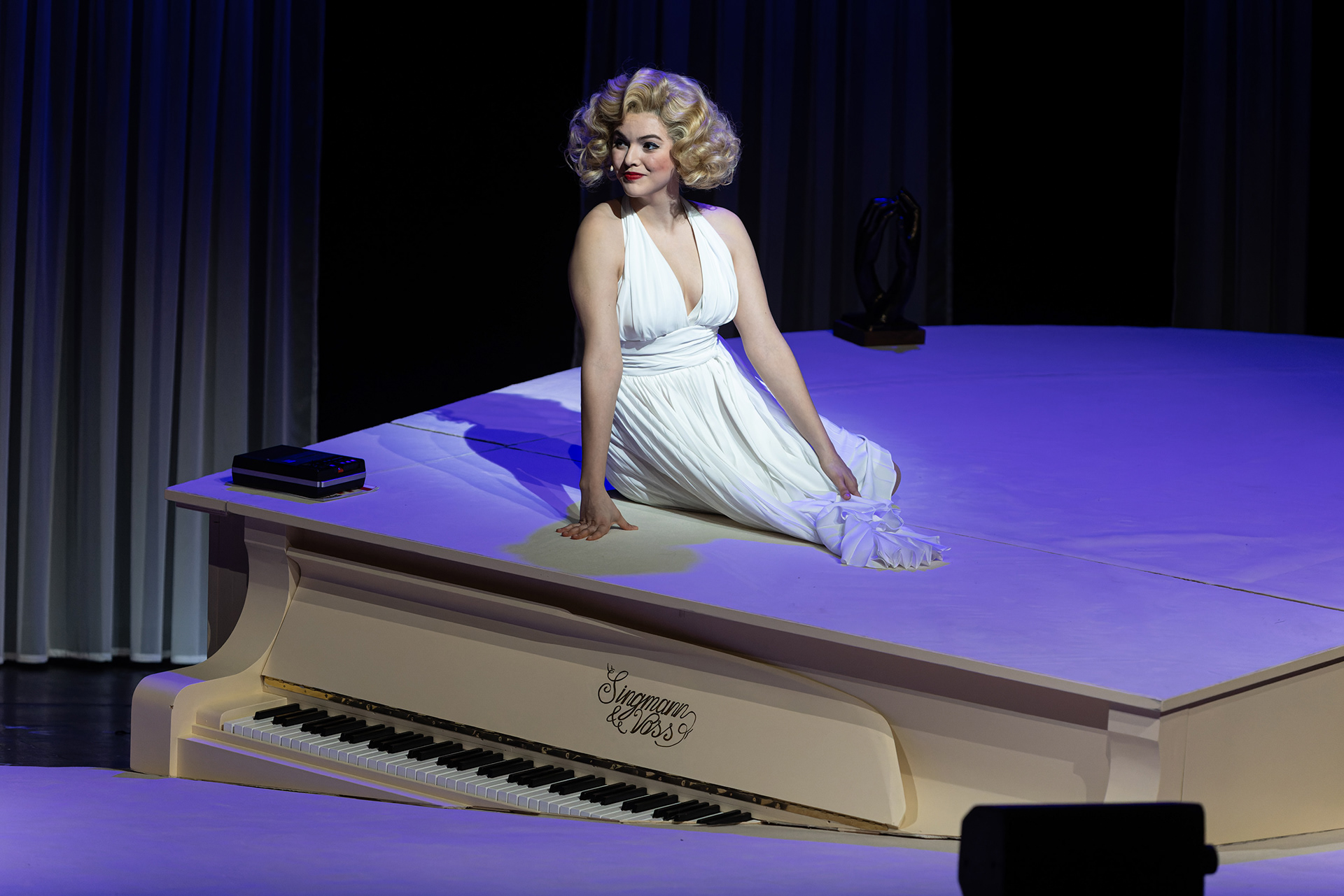 GOODBYE, NORMA JEANE