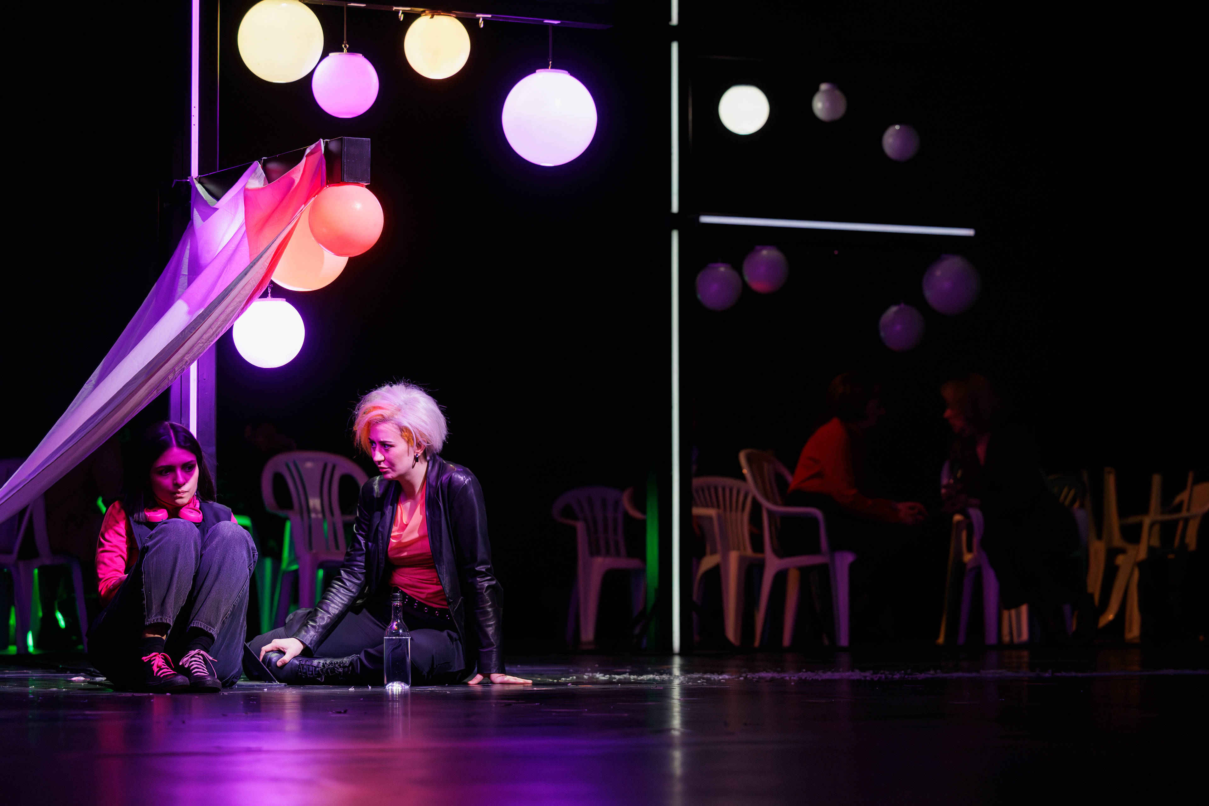 IM MENSCHEN MUSS ALLES HERRLICH SEIN