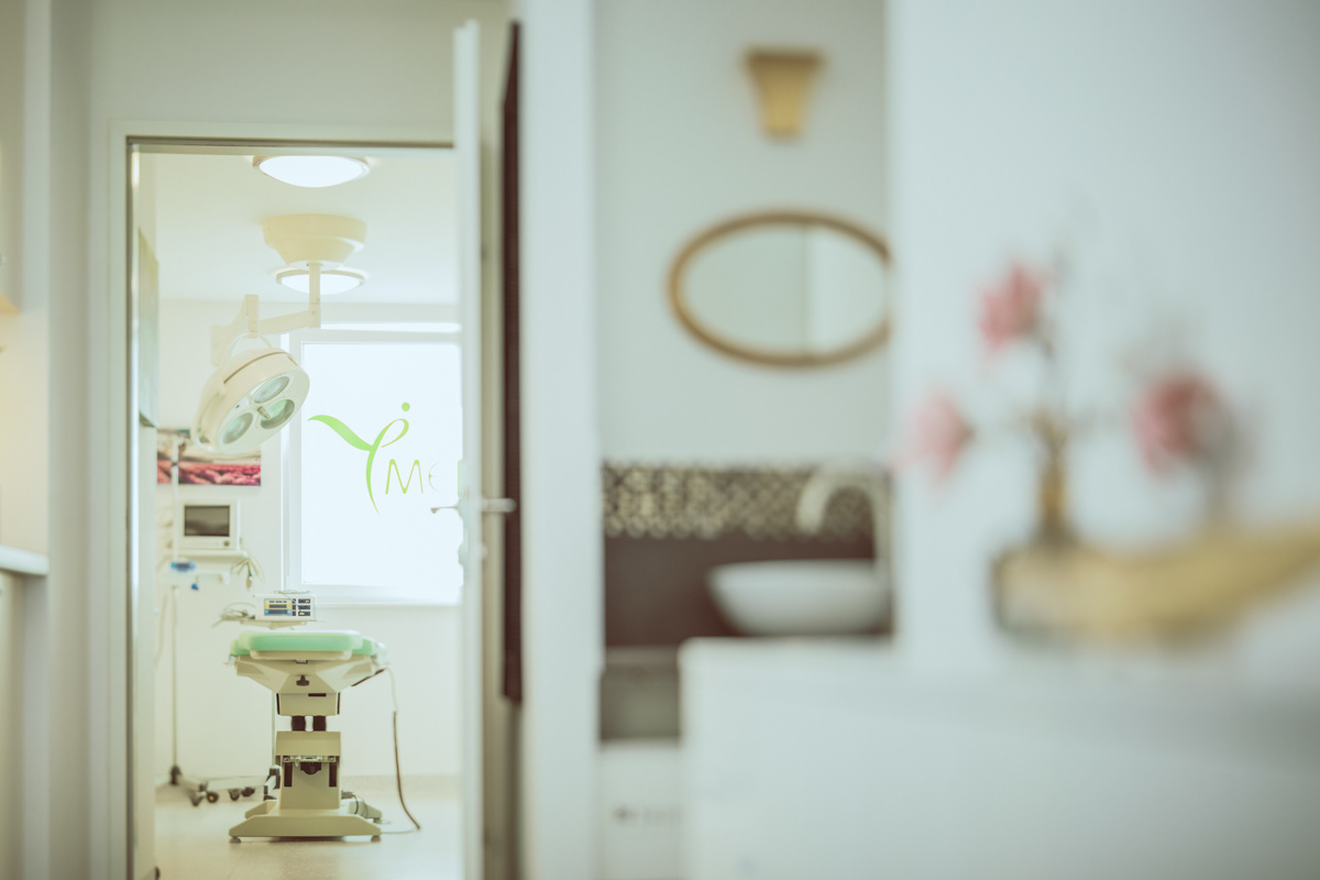 DR. NATASCHA JANUSKOVECZ