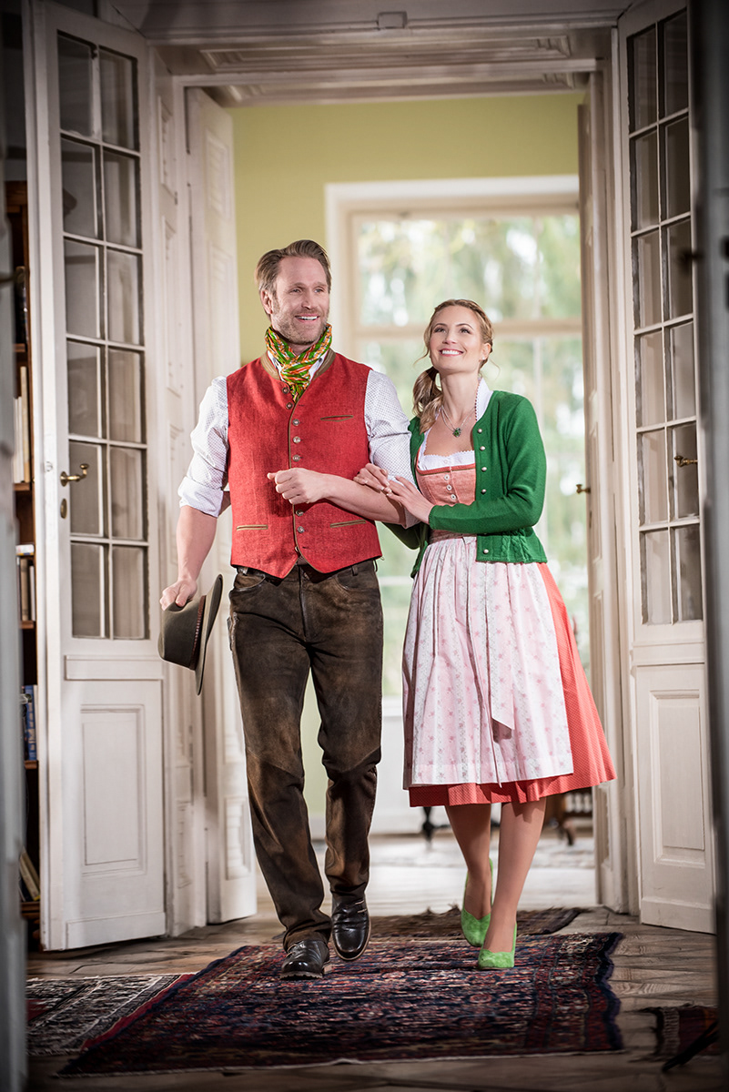 made for Moments-Magazine