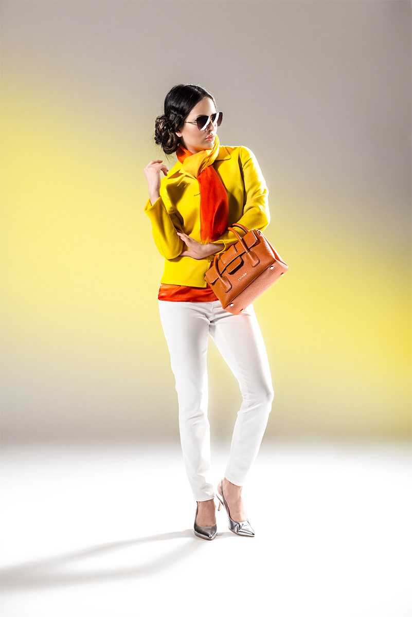 made for Moments-Magazine