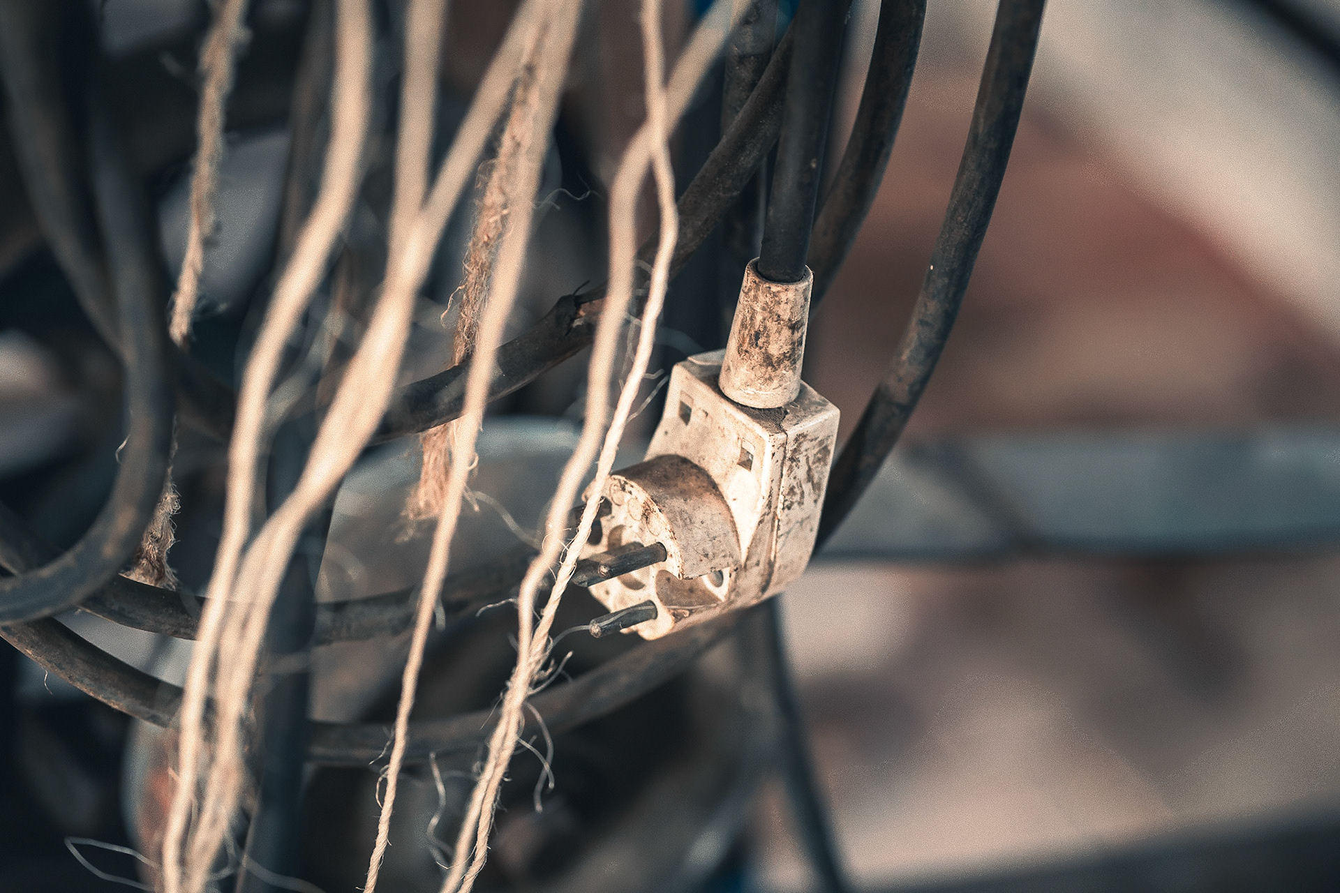 Stecker sucht Dose