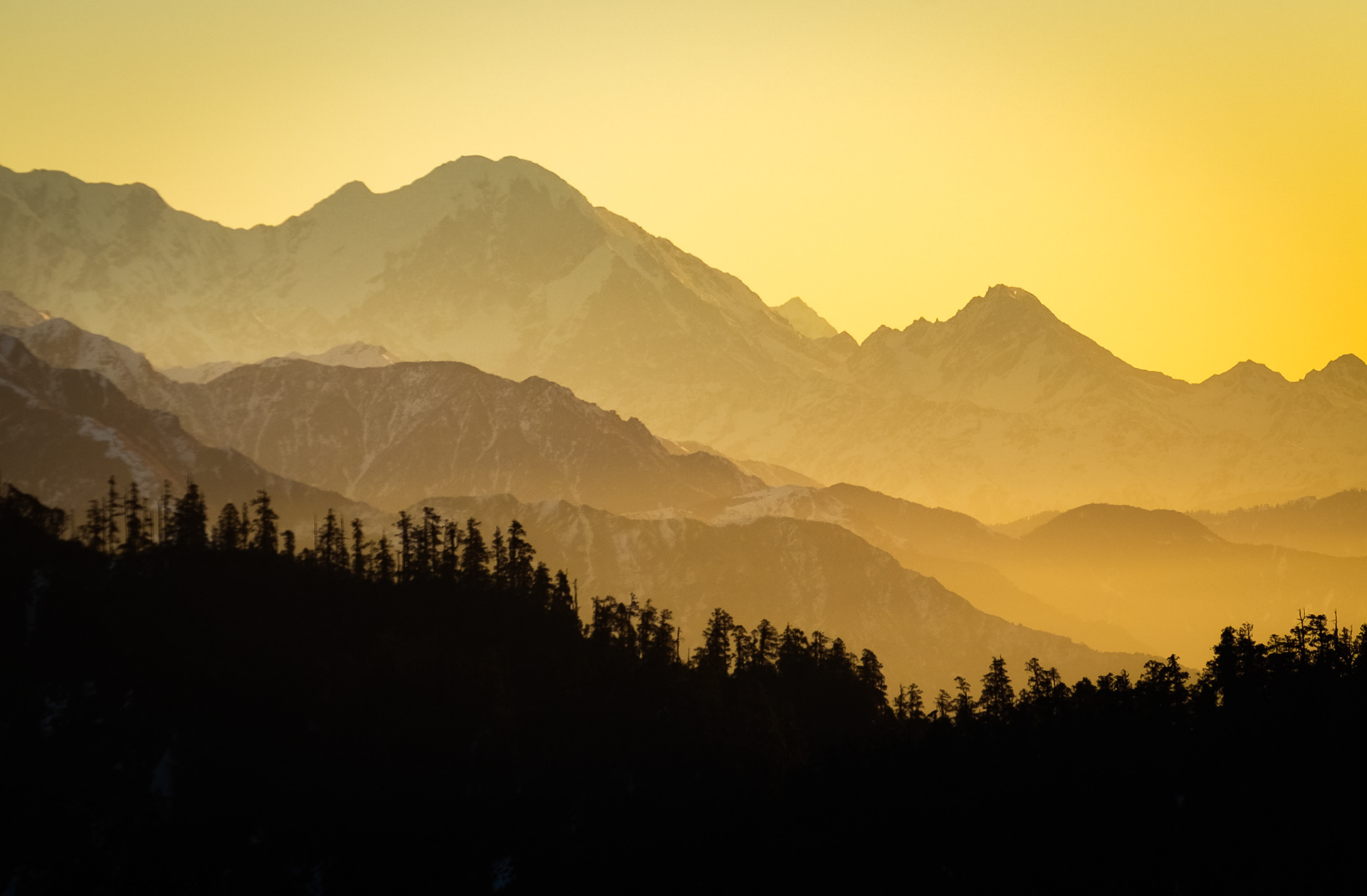 Sunrise in Annapurna