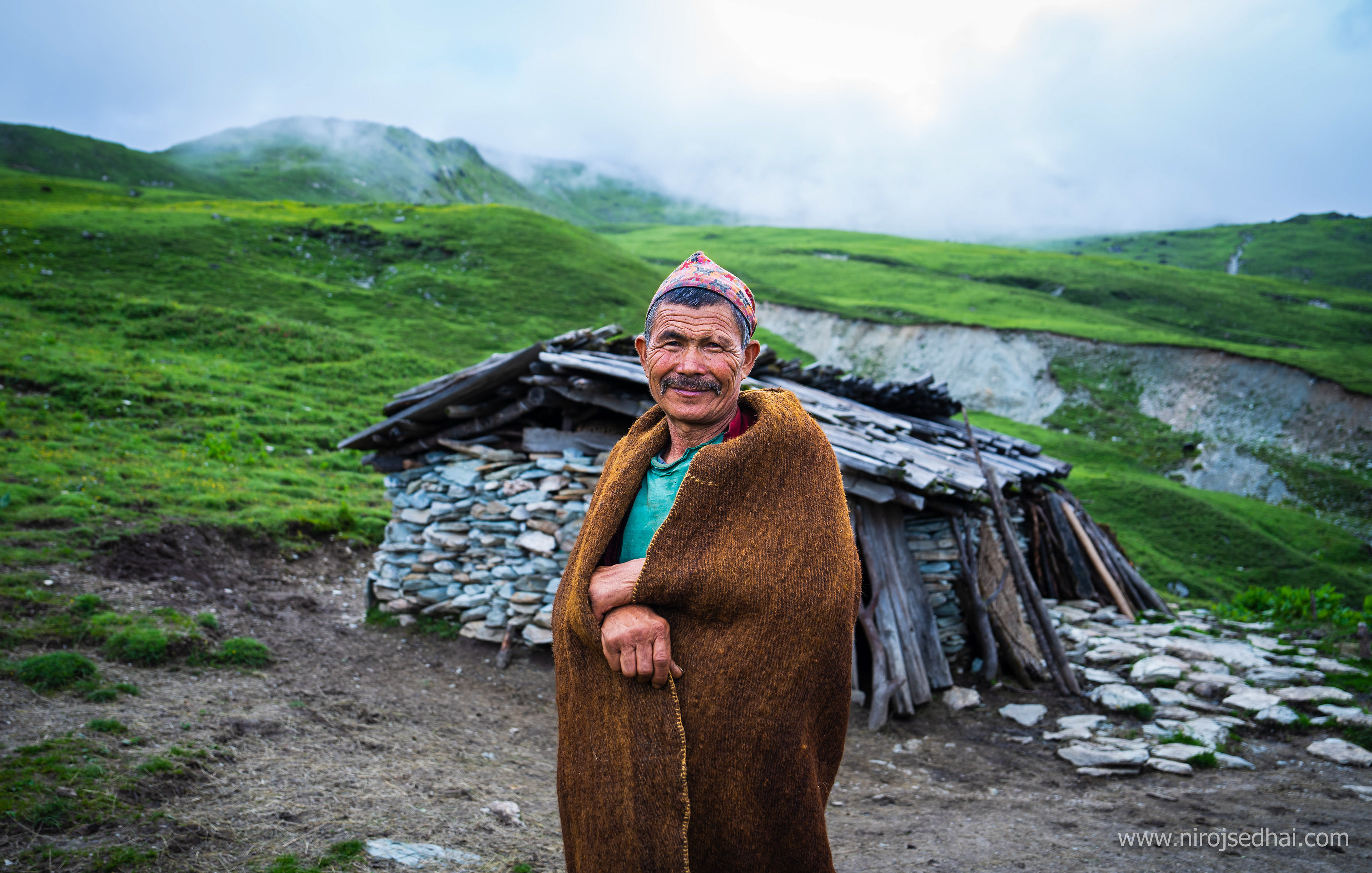 Shepherd of Da kharka with his shelter for months