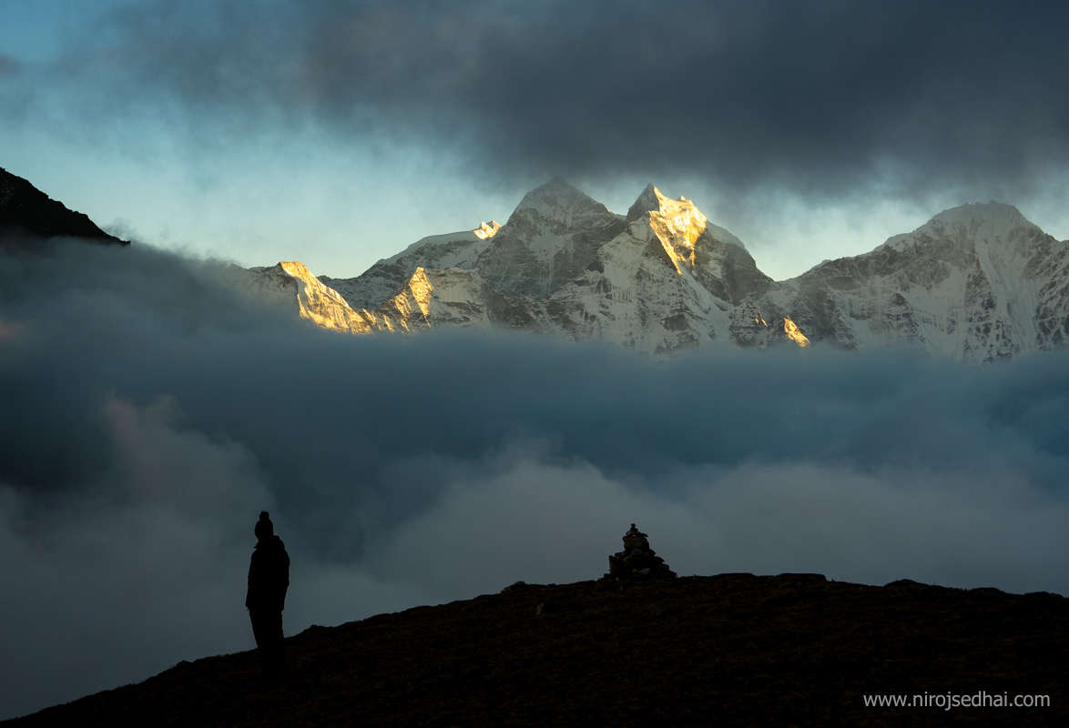 Sunset around Lobuche