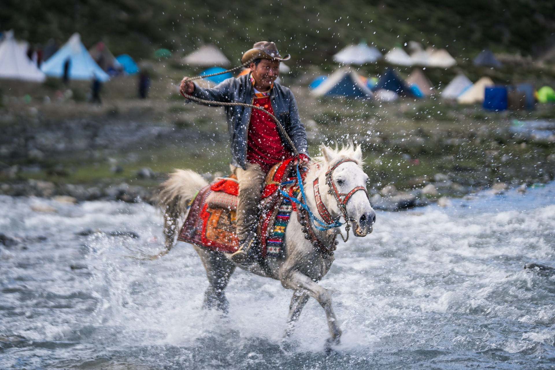 Horse racing in Dolpa