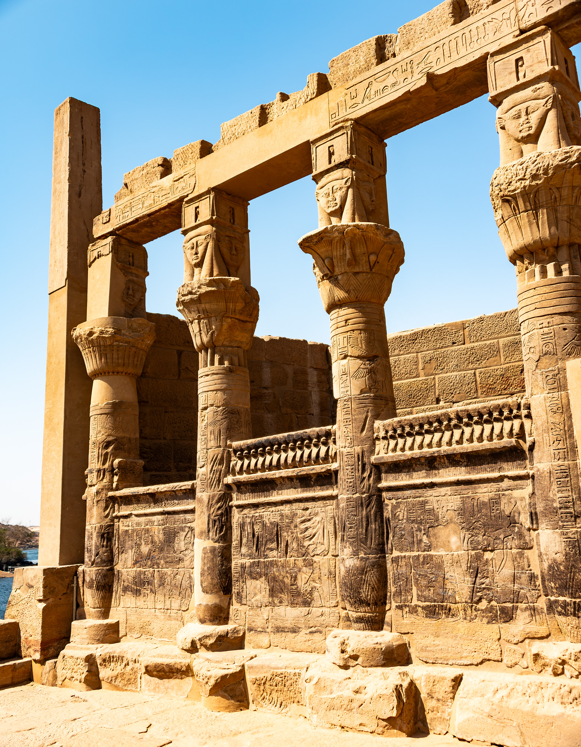 Temple of Philae: Portside colonnade