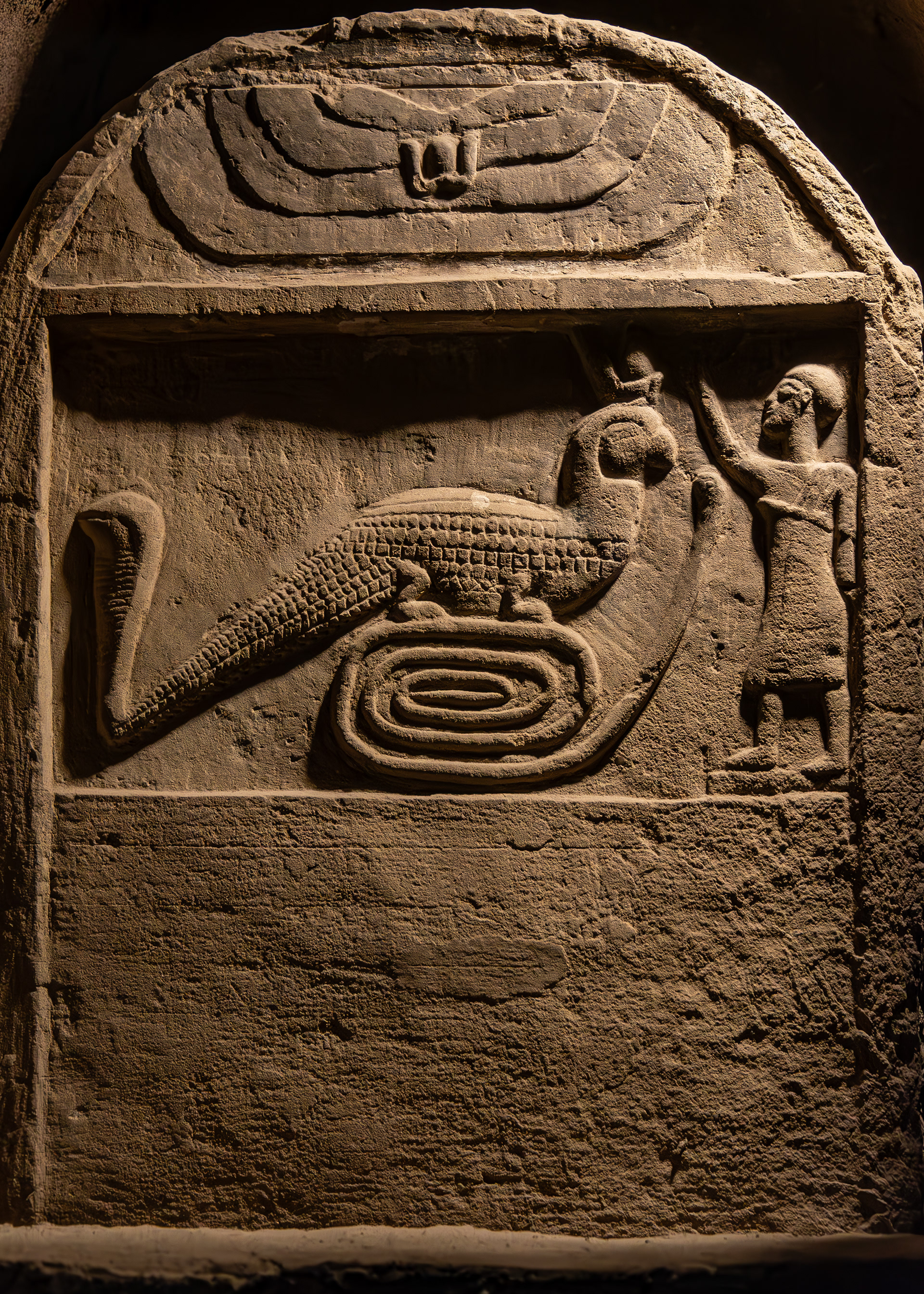 Kom Ombo: Crocodile decoration