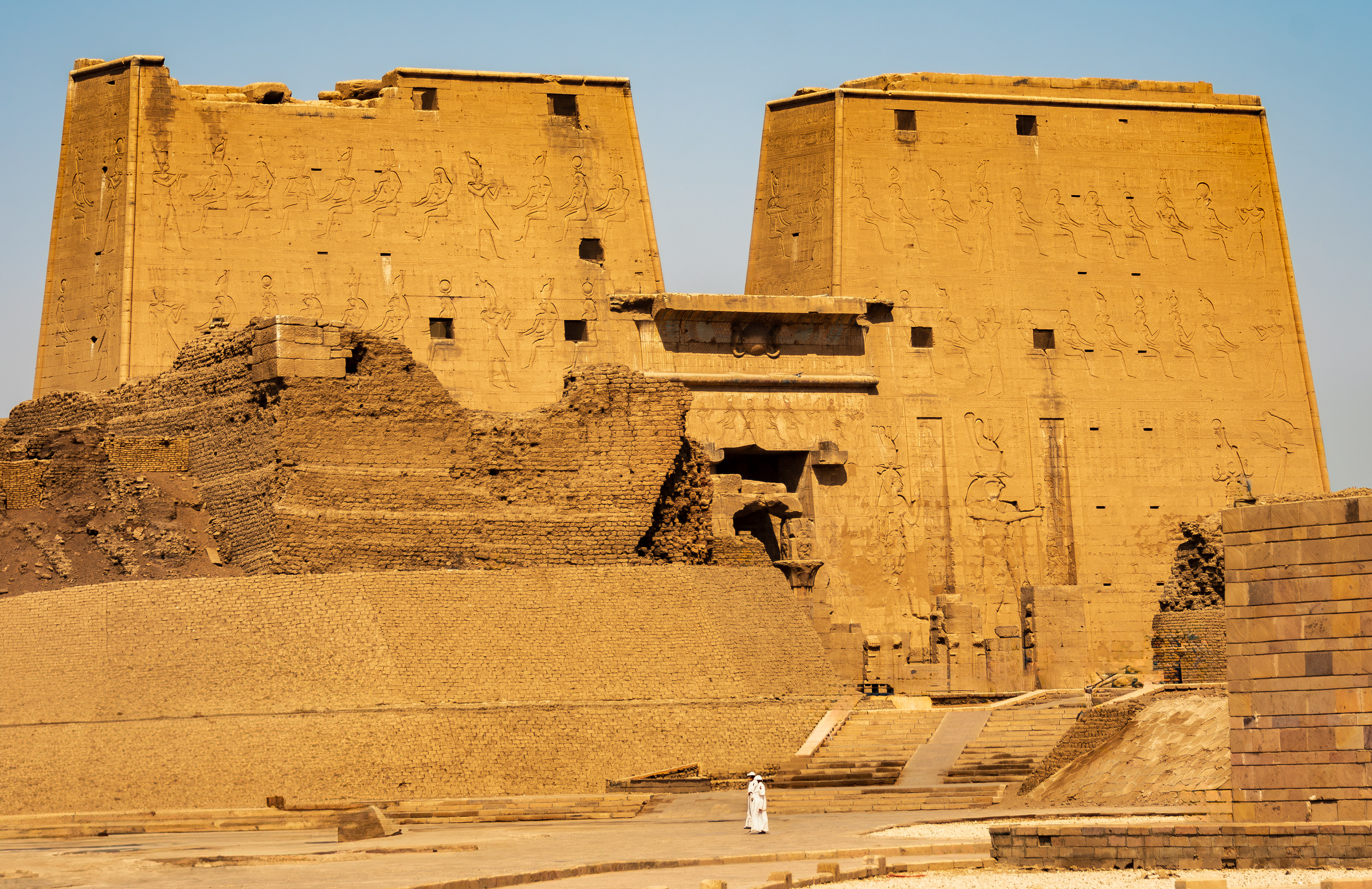 Edfu: Entrance to the Temple of Edfu dedicated to Horus