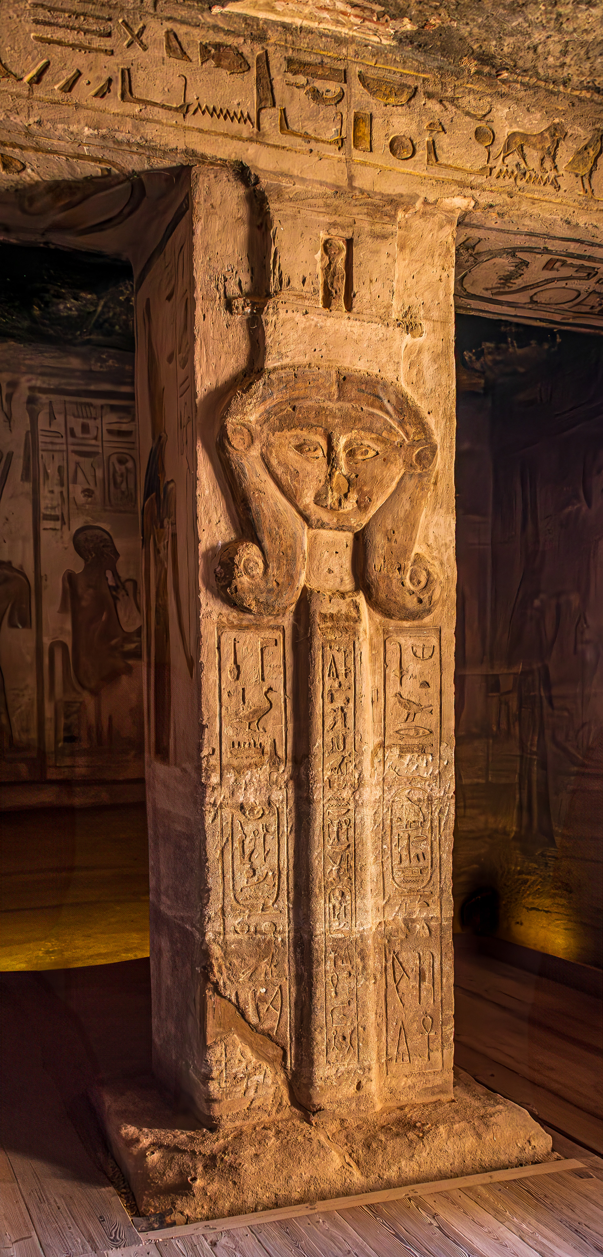 Abu Simbel: Interior pillars in small temple.