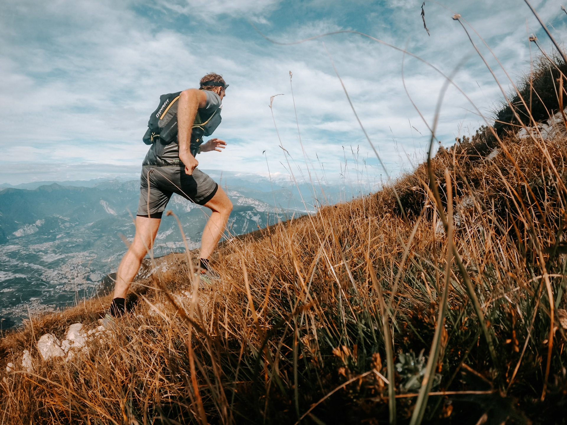 Running up to Monte Stivo