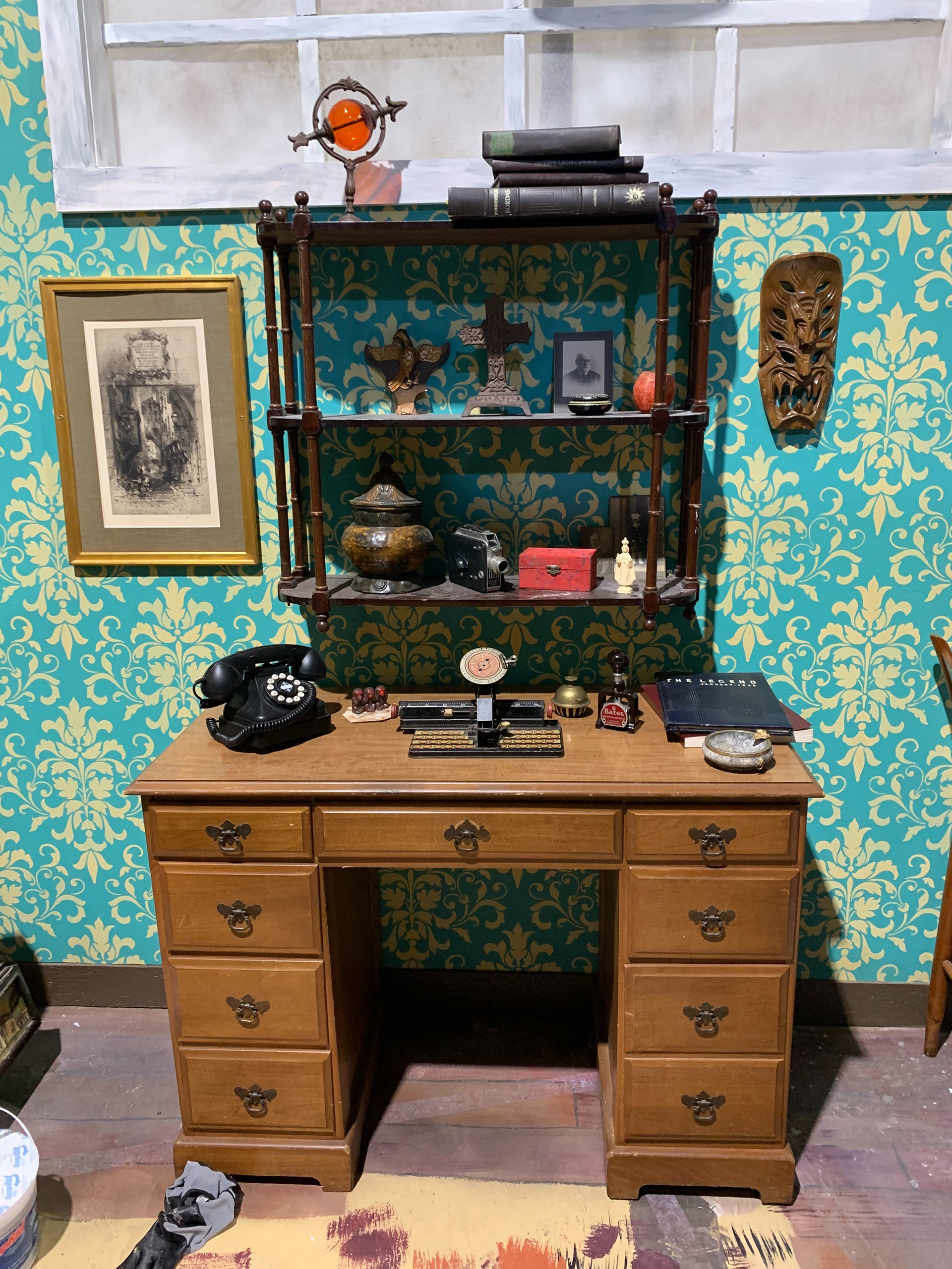 Artifact Room Desk Props