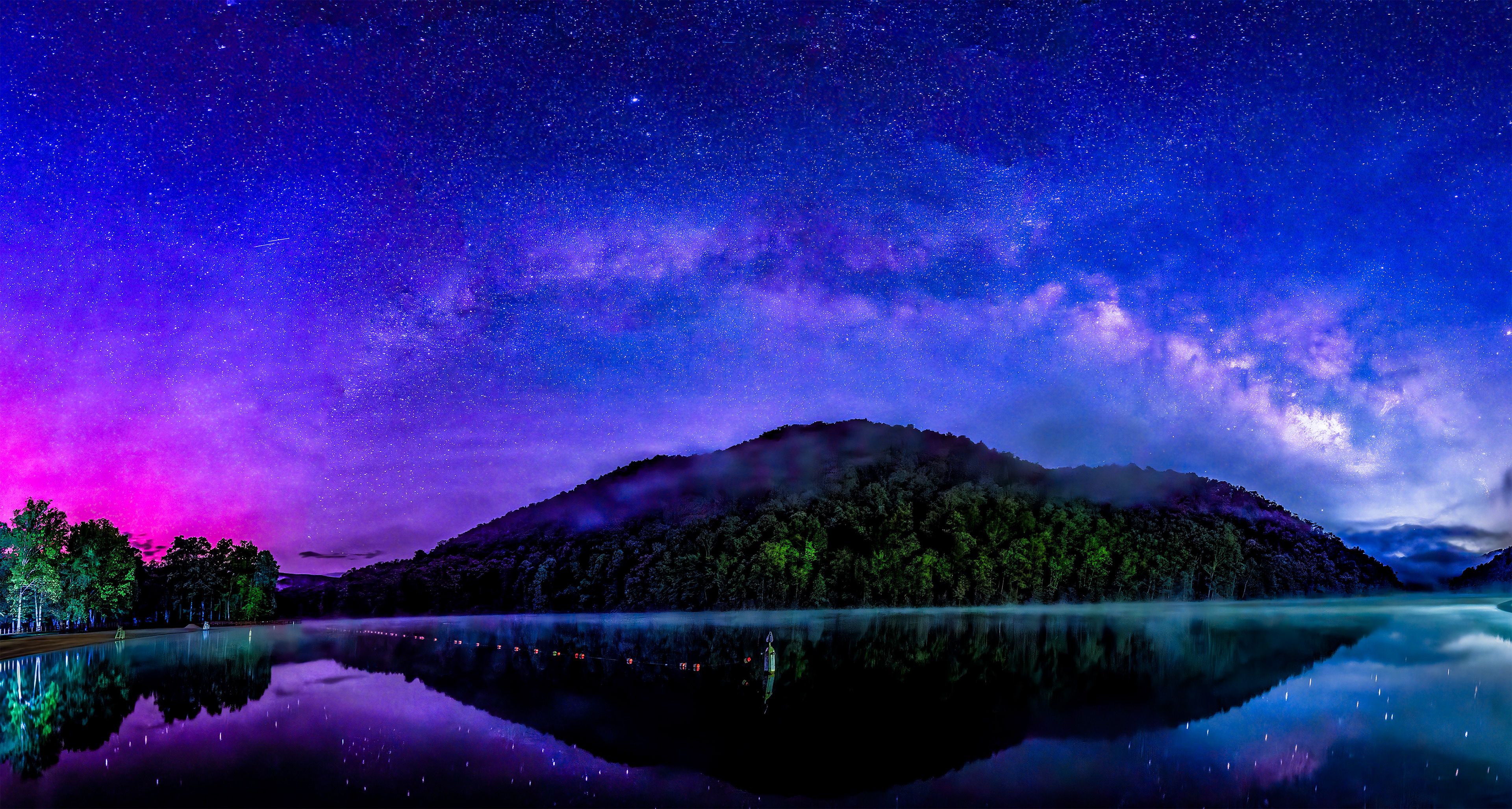 Hundry Mother Milky Way with Aurora