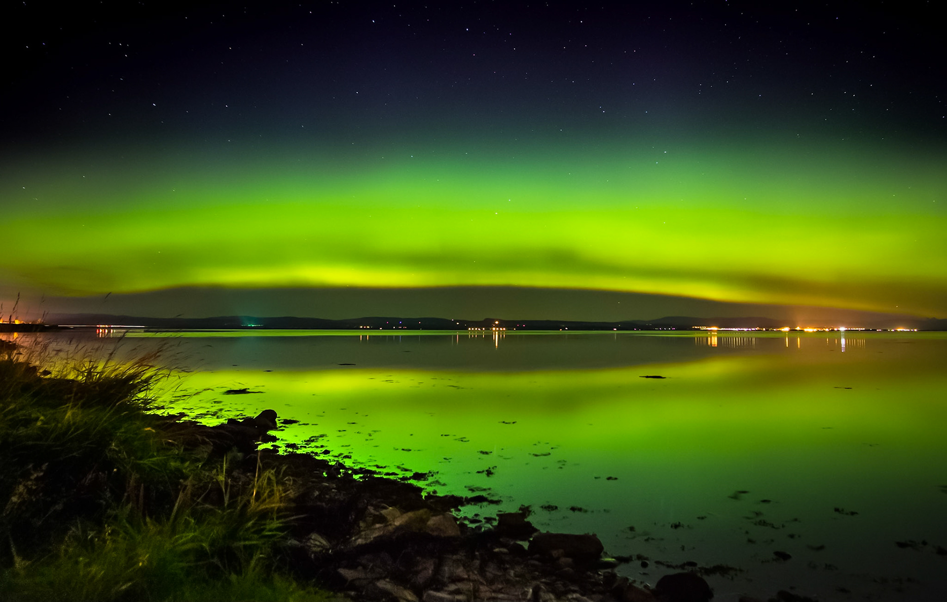 Auroral arc over the Dornoch Firth