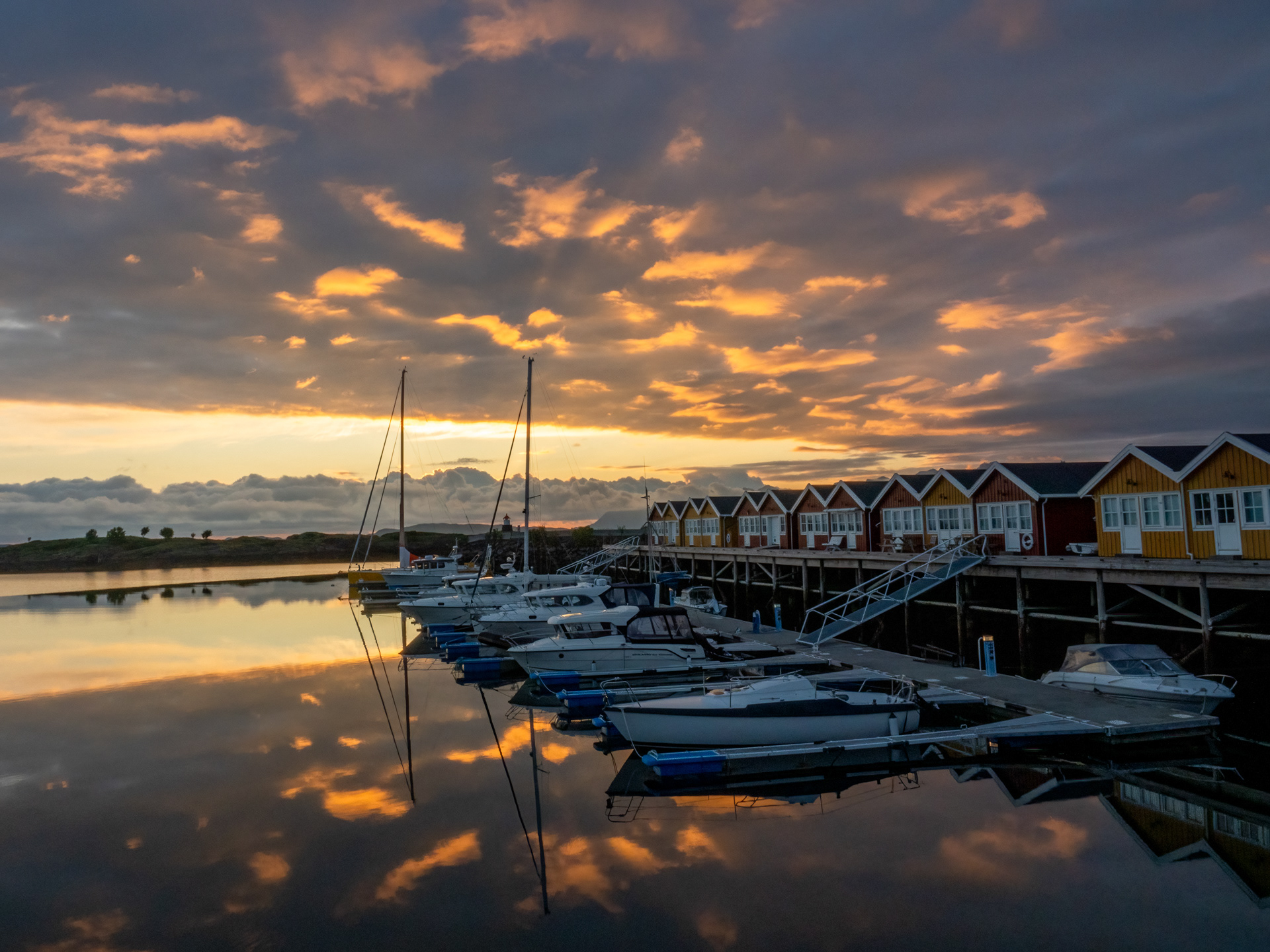 Midnight Sun in Kjerringøy