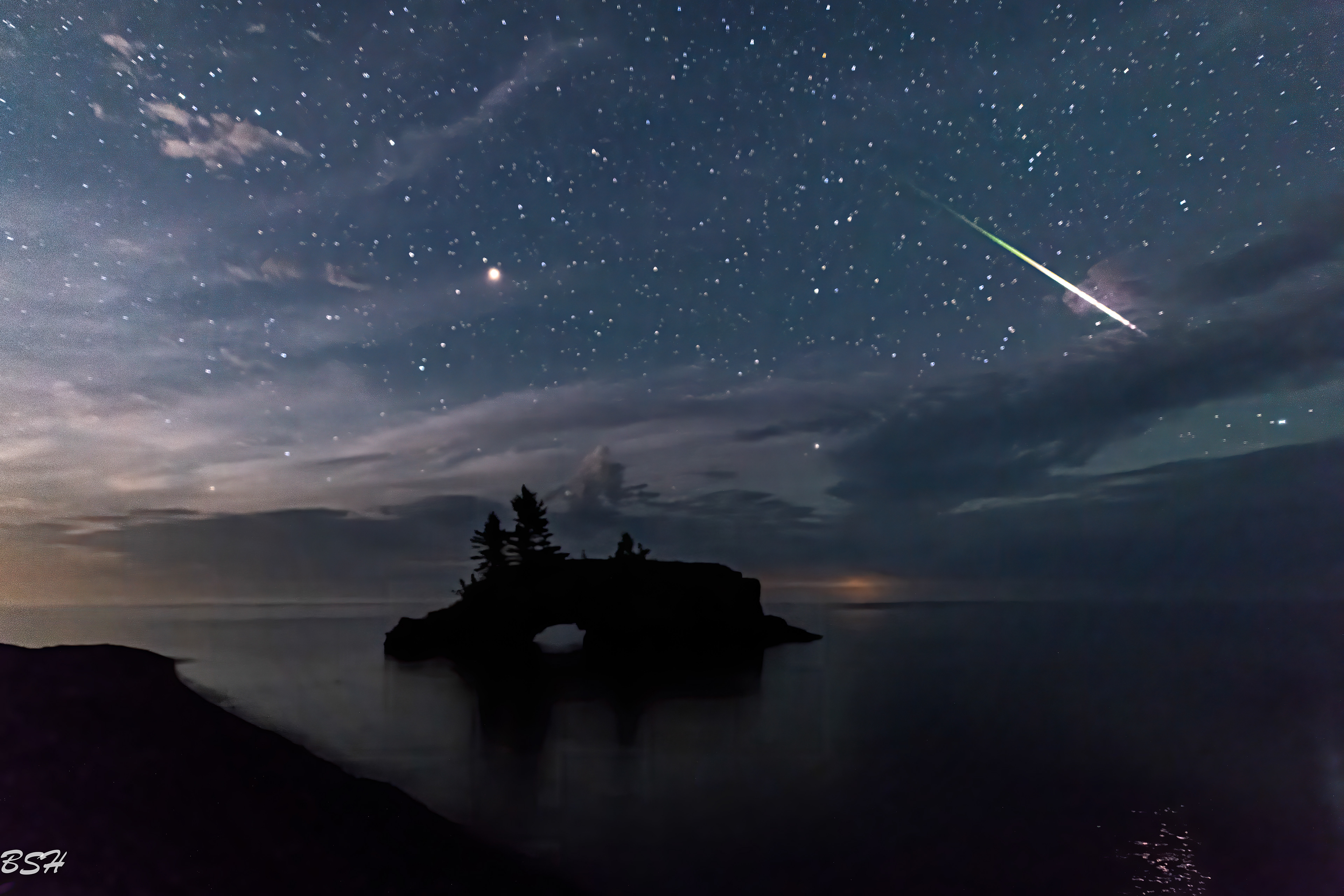 Hollow Rock, Grand Portage MN